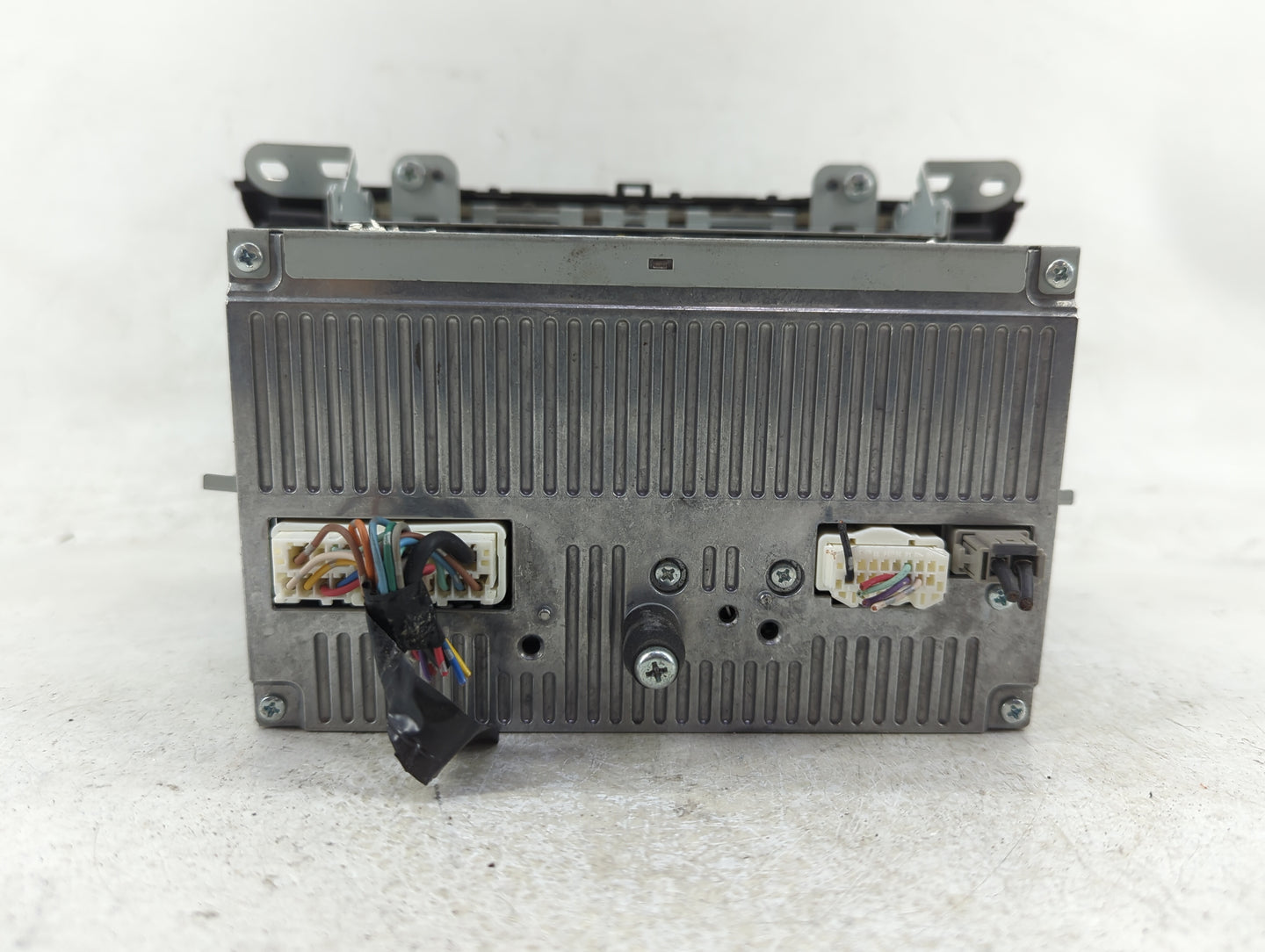 2013 Mazda 3 Radio AM FM Cd Player Receiver Replacement P/N:BGV4 66 9R0A Fits OEM Used Auto Parts - Oemusedautoparts1.com