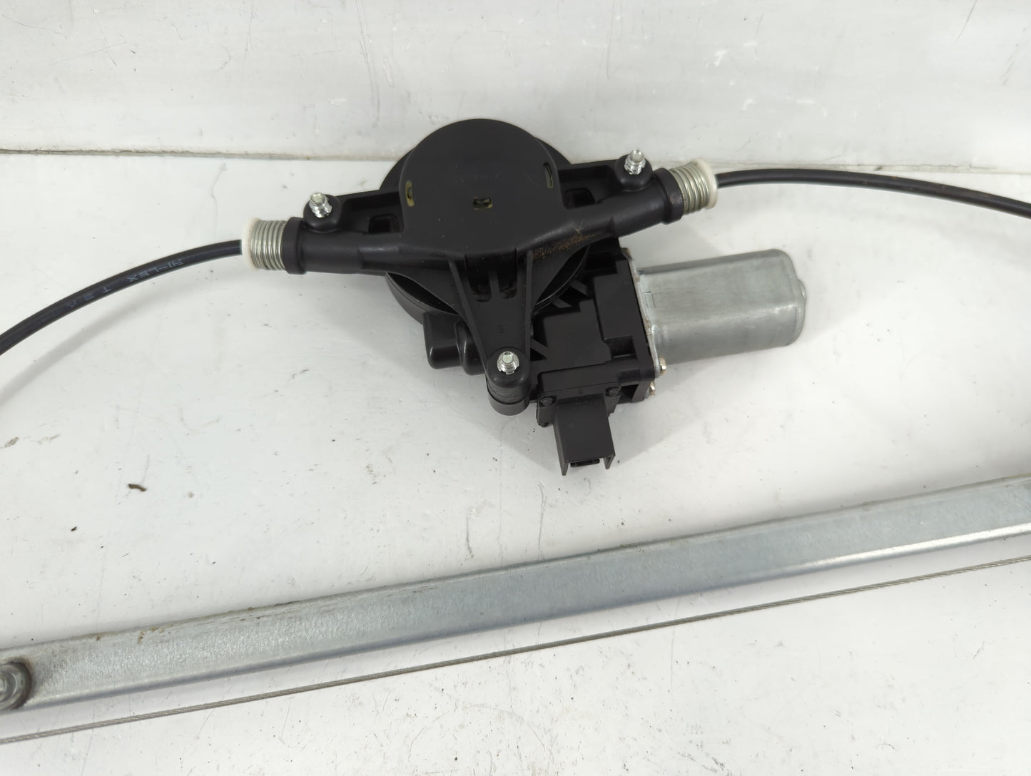 2010-2013 Mazda 3 Passenger Rear Right Power Window Motor - Oemusedautoparts1.com