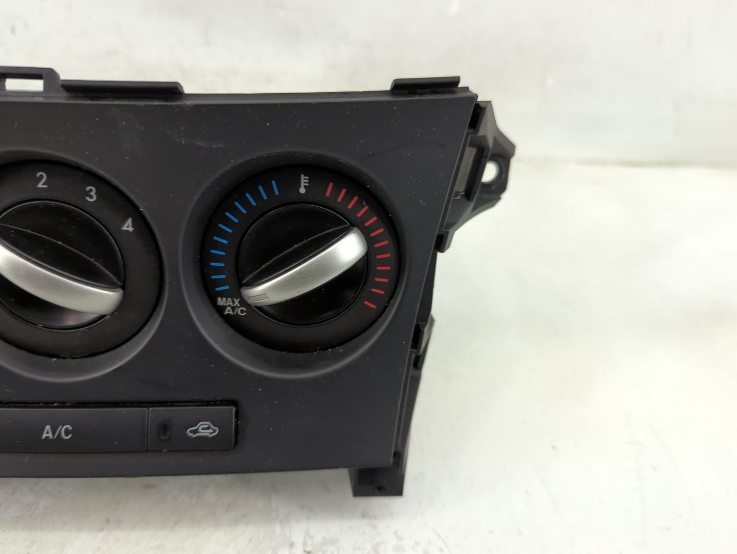 2013 Mazda 3 Climate Control Module Temperature AC/Heater Replacement P/N:BGV5 Fits OEM Used Auto Parts - Oemusedautoparts1.