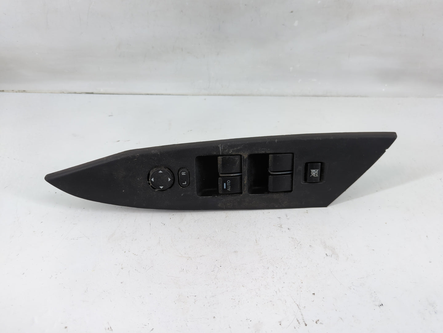 2010-2013 Mazda 3 Master Power Window Switch Replacement Driver Side Left P/N:K4057 BBM4 68 Fits Fits 2010 2011 2012 2013 OE
