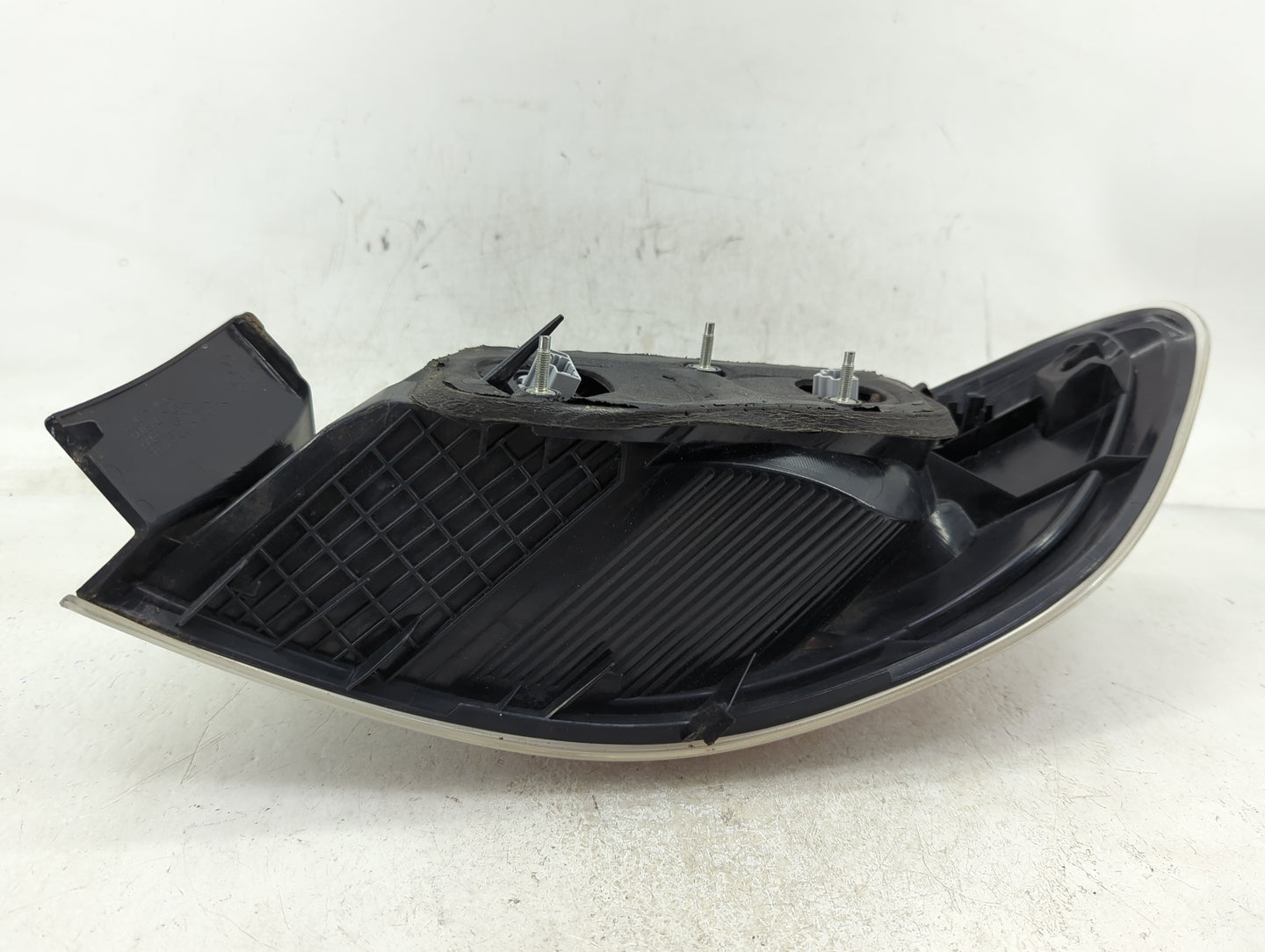2010-2013 Mazda 3 Driver Left Side Deck Lid Mounted Tail Light - Oemusedautoparts1.com