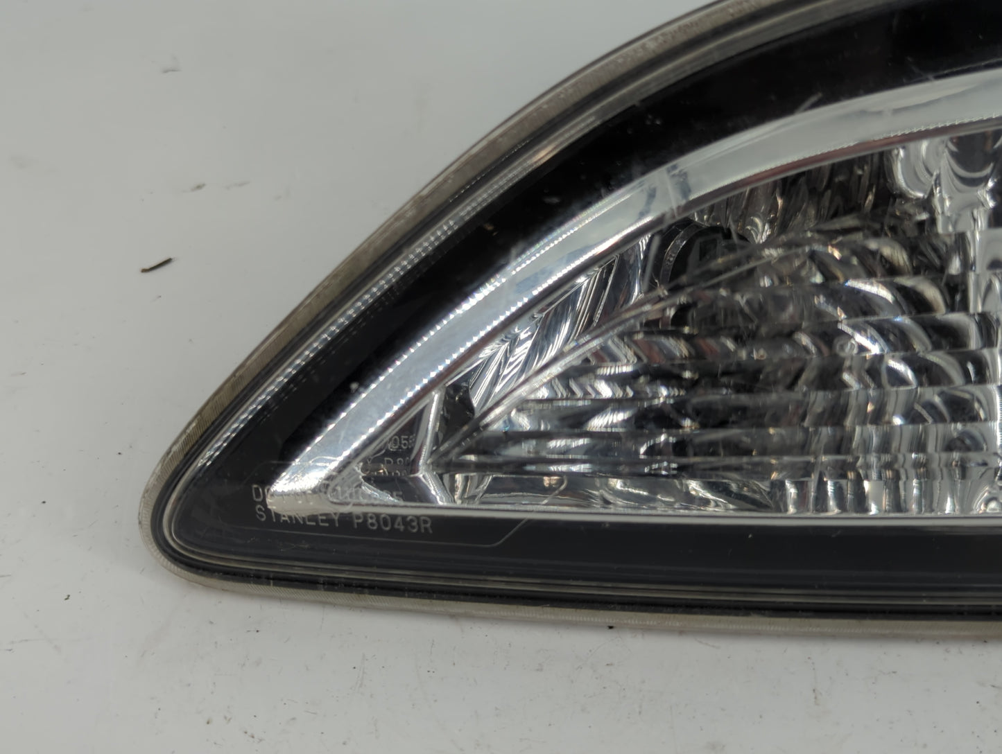 2010 Mazda 3 Passenger Right Side Tail Light Taillight Deck Lid Mounted - Oemusedautoparts1.com