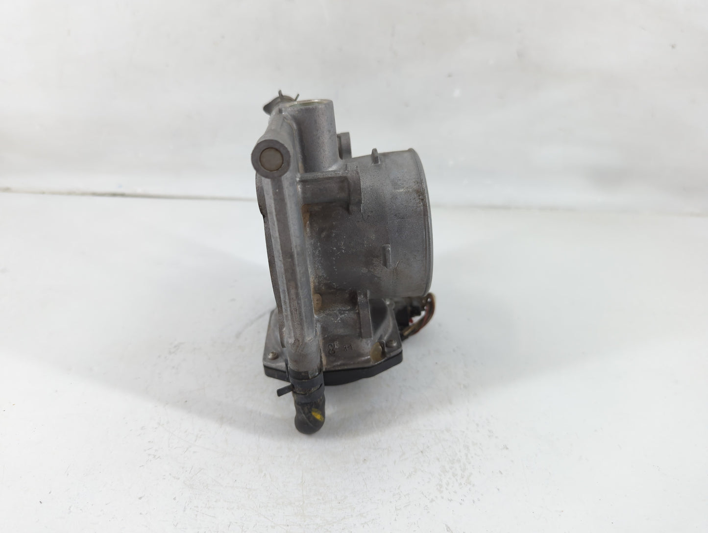 2012-2017 Mazda 5 Throttle Body P/N:9B4G-9F991-A Fits Fits 2009 2010 2011 2012 2013 2014 2015 2016 2017 OEM Used Auto Parts 