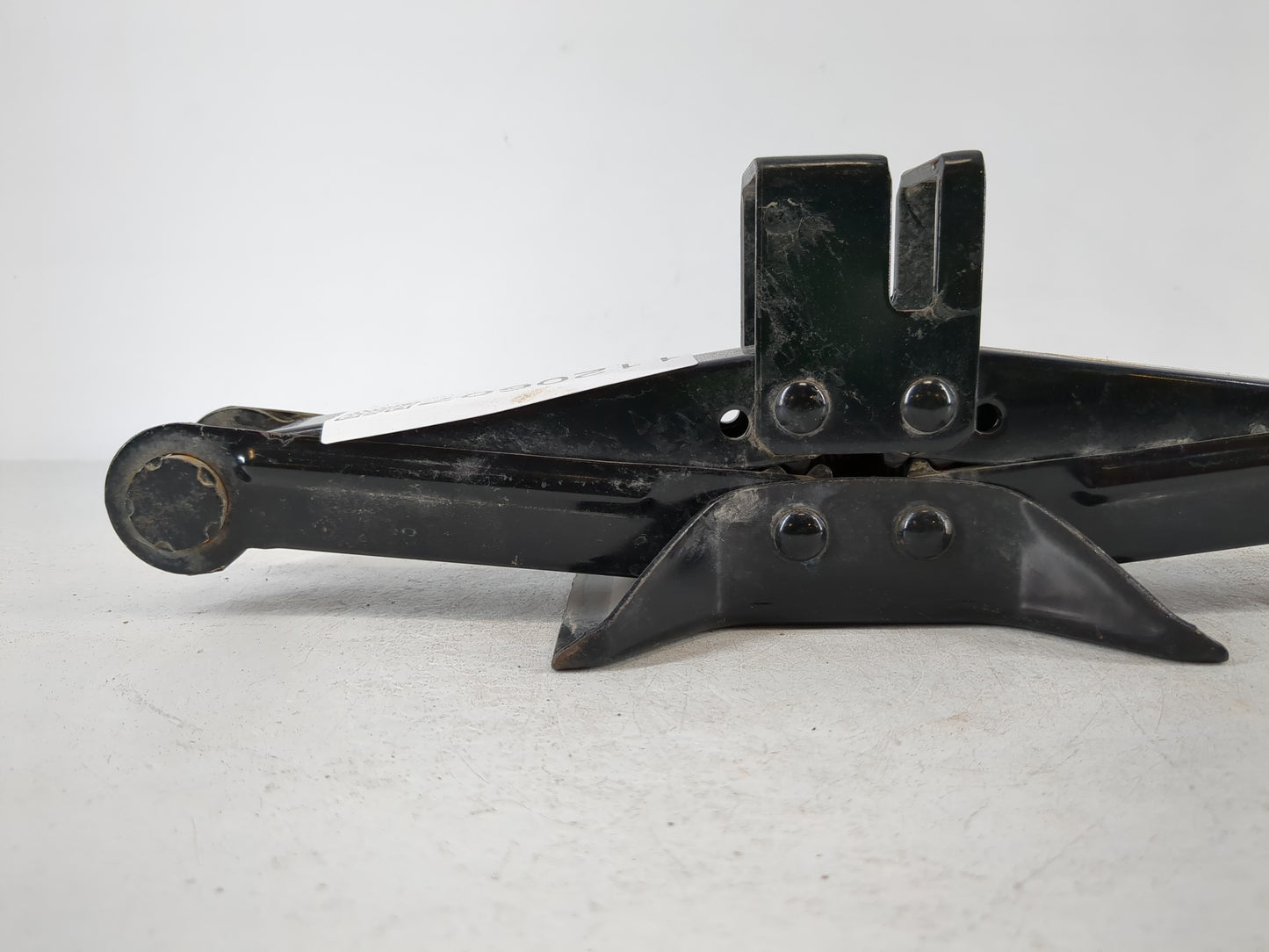 2013 Mazda 5 Spare Scissor Car Jack - Oemusedautoparts1.com