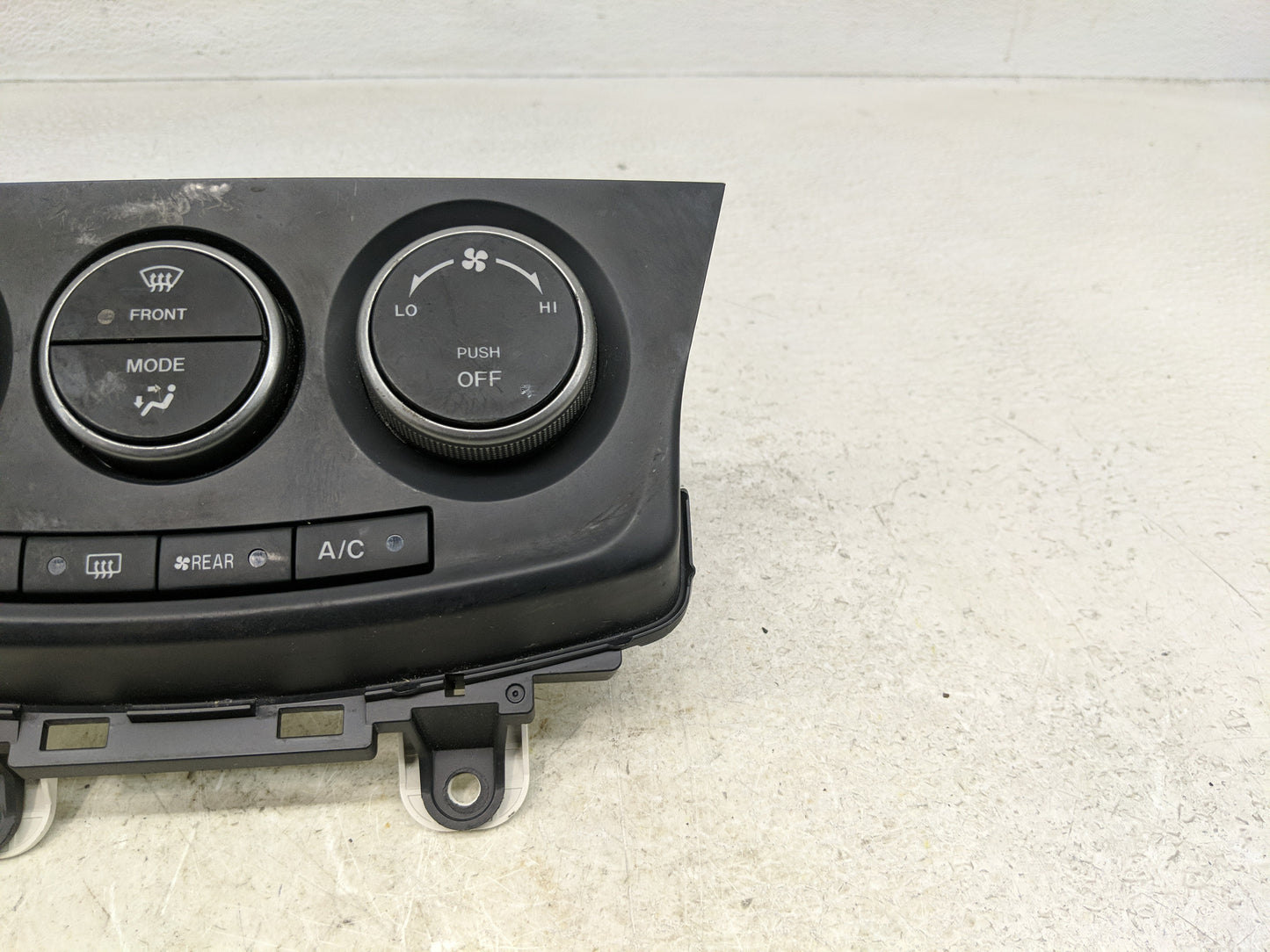 2012-2017 Mazda 5 Climate Control Module Temperature AC/Heater Replacement P/N:K1900CG42 E07 Fits OEM Used Auto Parts - Oemu