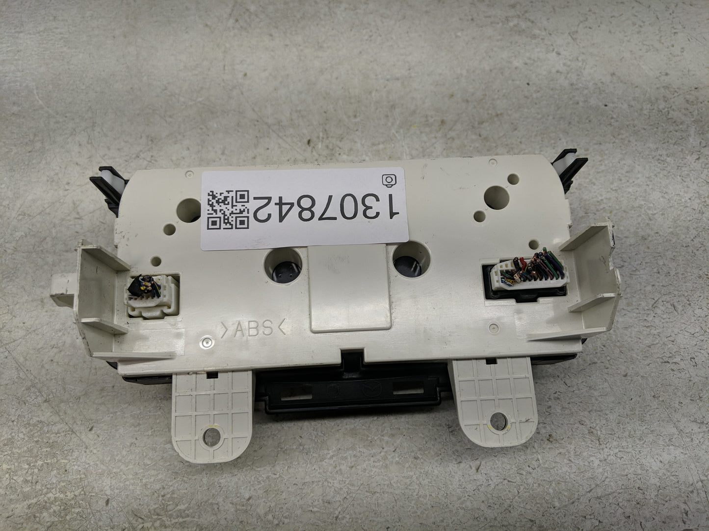 2012-2017 Mazda 5 Climate Control Module Temperature AC/Heater Replacement P/N:K1900CG42 E07 Fits OEM Used Auto Parts - Oemu