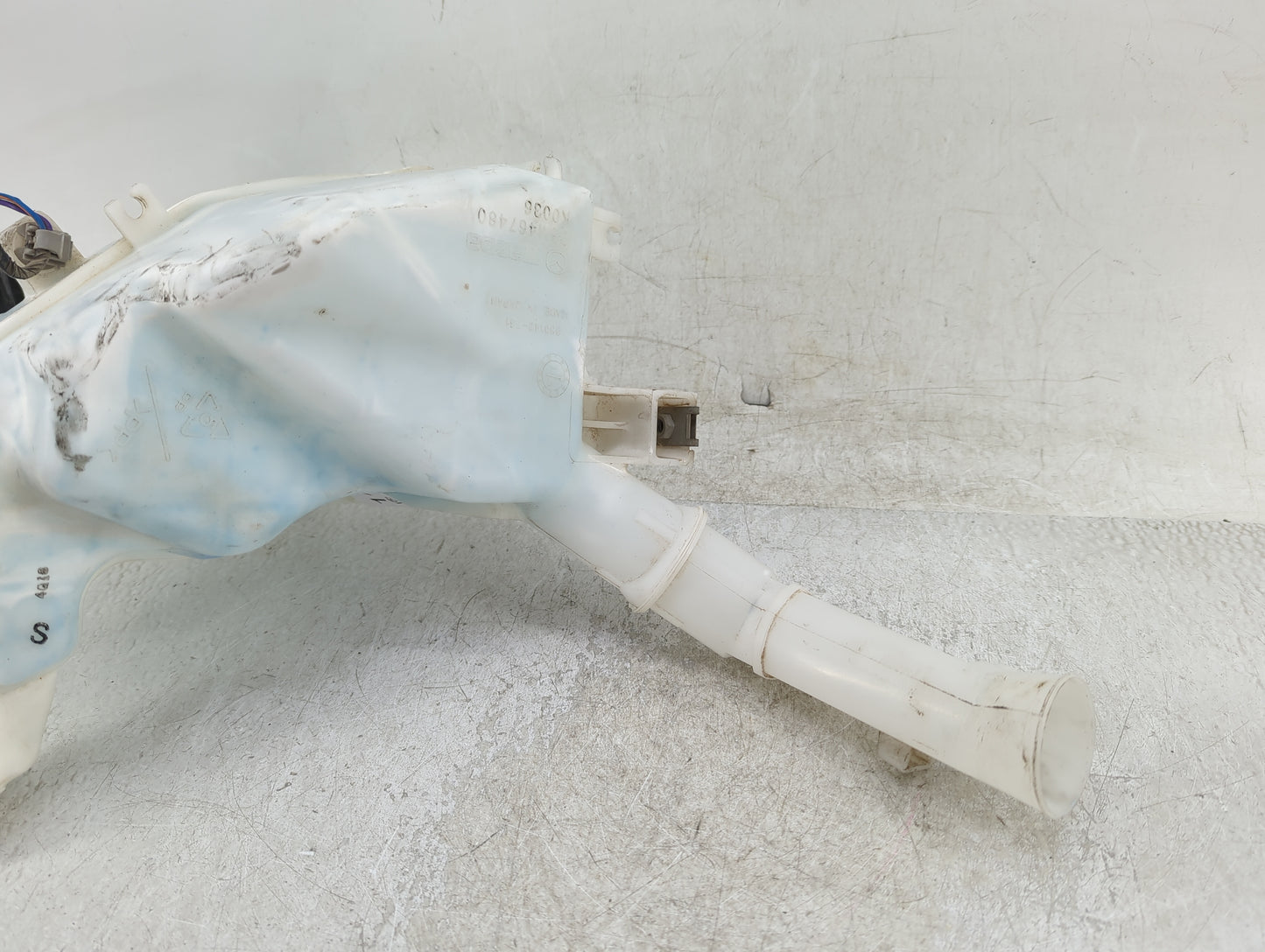 2012-2017 Mazda 5 Windshield Washer Fluid Reservoir Bottle Oem - Oemusedautoparts1.com