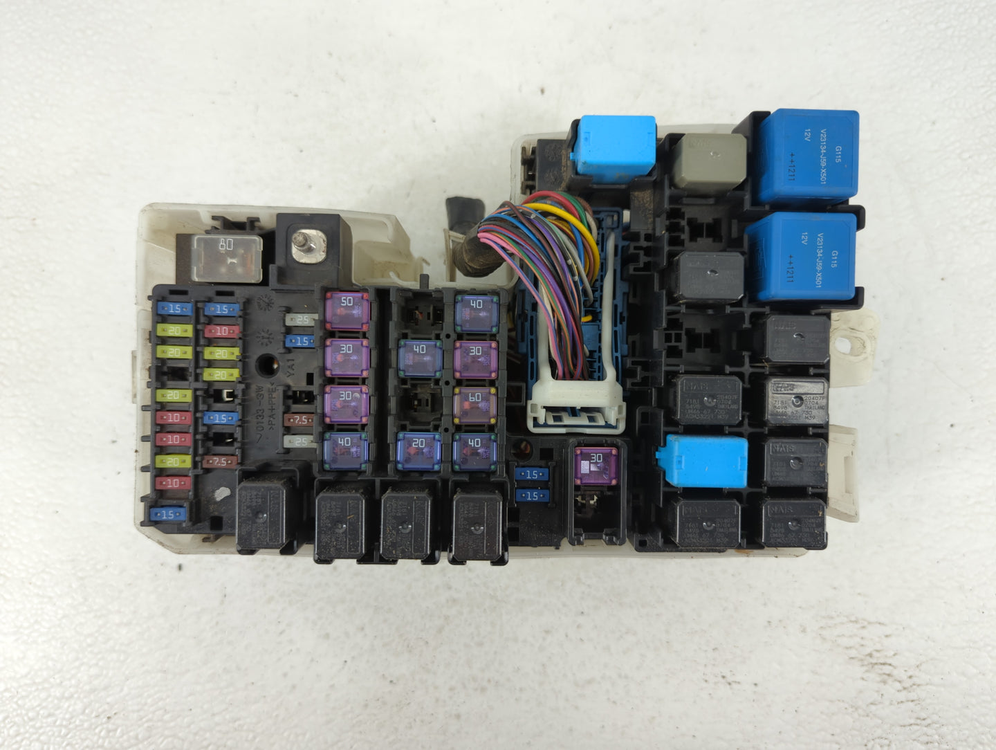 2012-2017 Mazda 5 Fusebox Fuse Box Panel Relay Module P/N:K7005 C513-6676Y Fits Fits 2012 2013 2014 2015 2016 2017 OEM Used 