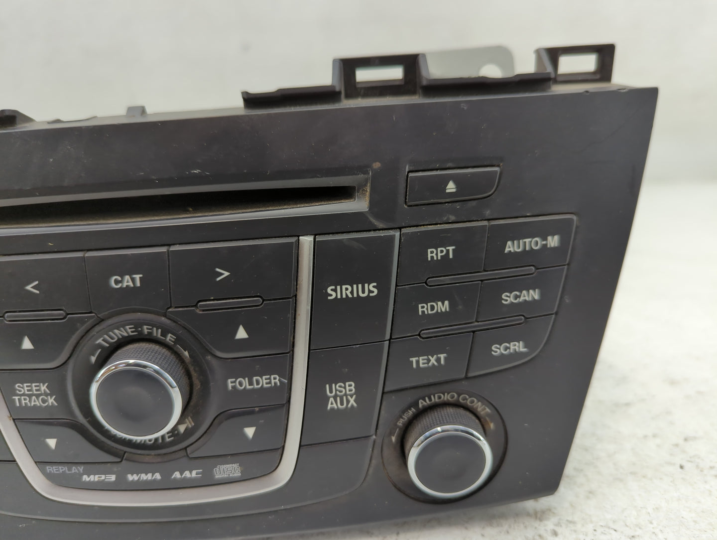 2013-2017 Mazda 5 Am Fm Cd Player Radio Receiver - Oemusedautoparts1.com