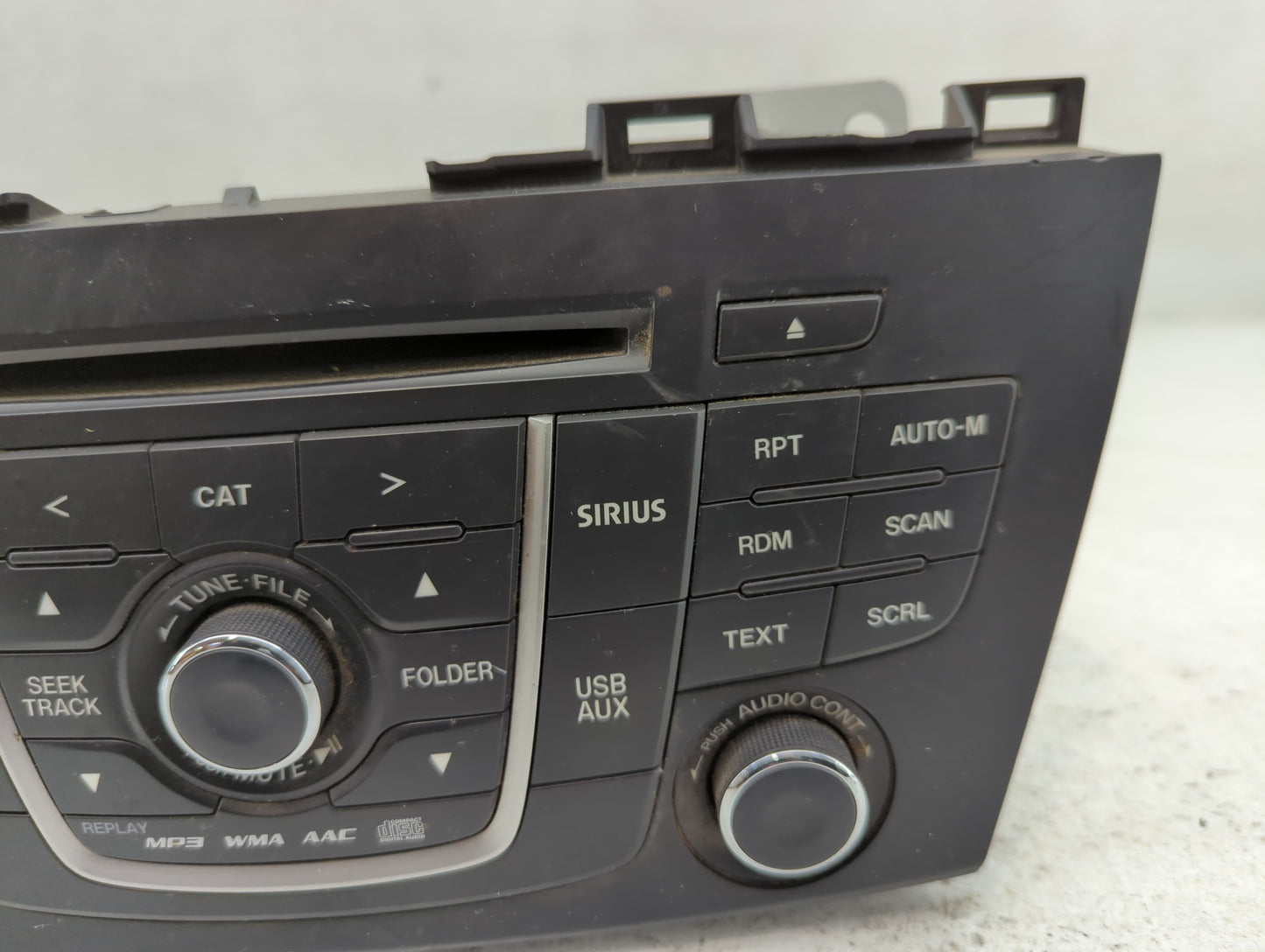 2013-2017 Mazda 5 Am Fm Cd Player Radio Receiver - Oemusedautoparts1.com