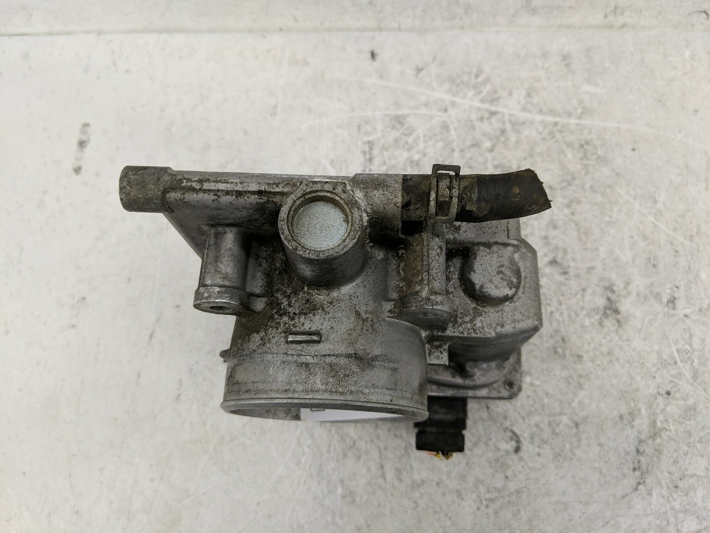 2009-2013 Mazda 6 Throttle Body P/N:9B4G-9F991 A Fits Fits 2009 2010 2011 2012 2013 2014 2015 2016 2017 OEM Used Auto Parts 