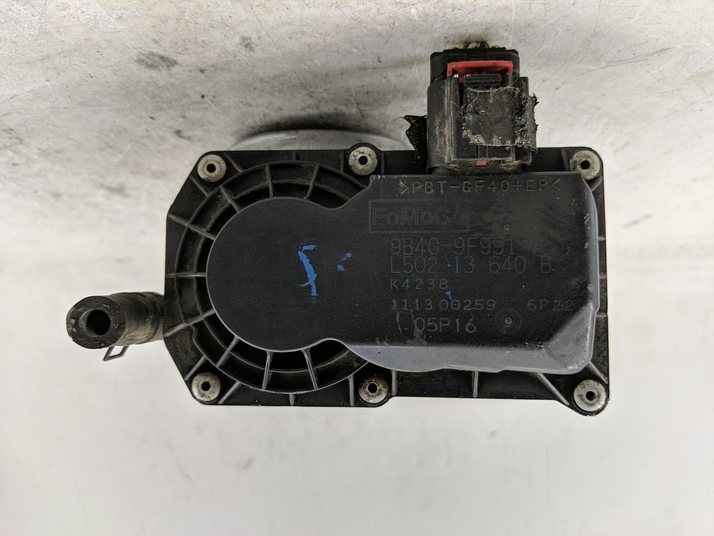 2009-2013 Mazda 6 Throttle Body P/N:9B4G-9F991 A Fits Fits 2009 2010 2011 2012 2013 2014 2015 2016 2017 OEM Used Auto Parts 