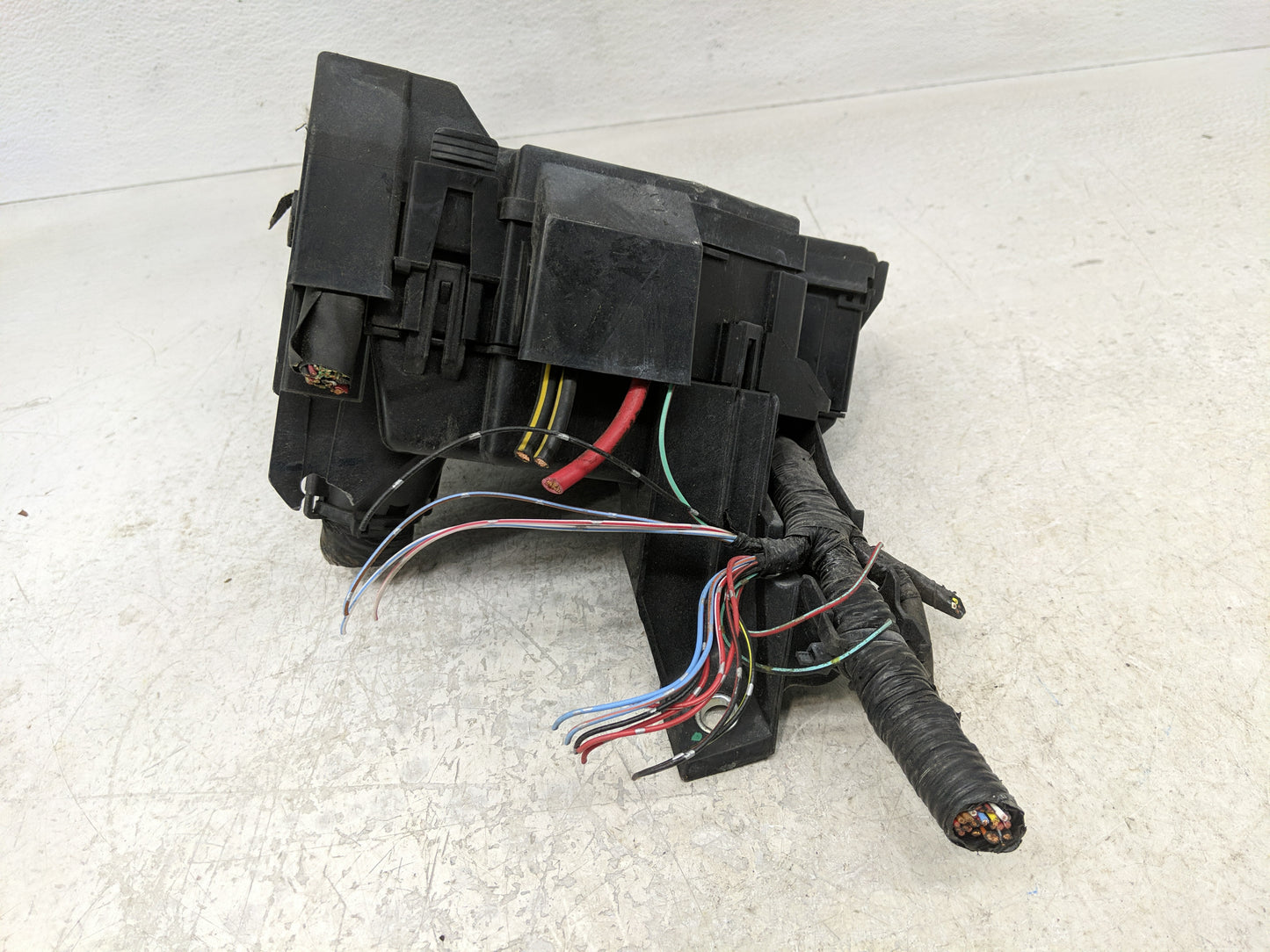 2011-2013 Mazda 6 Fusebox Fuse Box Panel Relay Module P/N:KD45-675X0 C Fits Fits 2011 2012 2013 OEM Used Auto Parts - Oemuse
