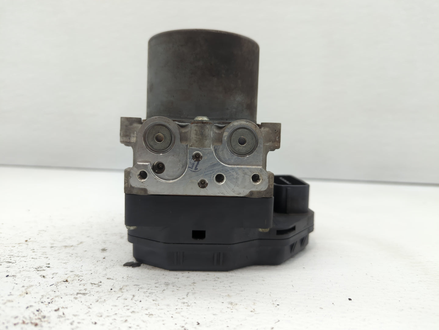 2011-2013 Mazda 6 ABS Pump Control Module Replacement P/N:GHR1-437AU K0089 GEG1-437A0 Fits Fits 2011 2012 2013 OEM Used Auto