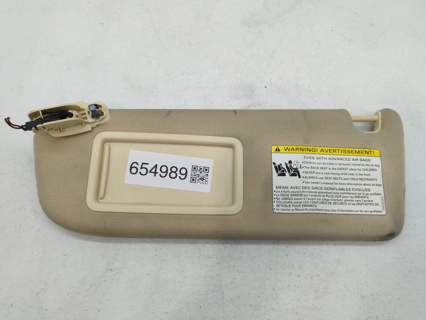 2013 Mazda 6 Sun Visor Shade Replacement Driver Left Mirror Fits OEM Used Auto Parts - Oemusedautoparts1.com