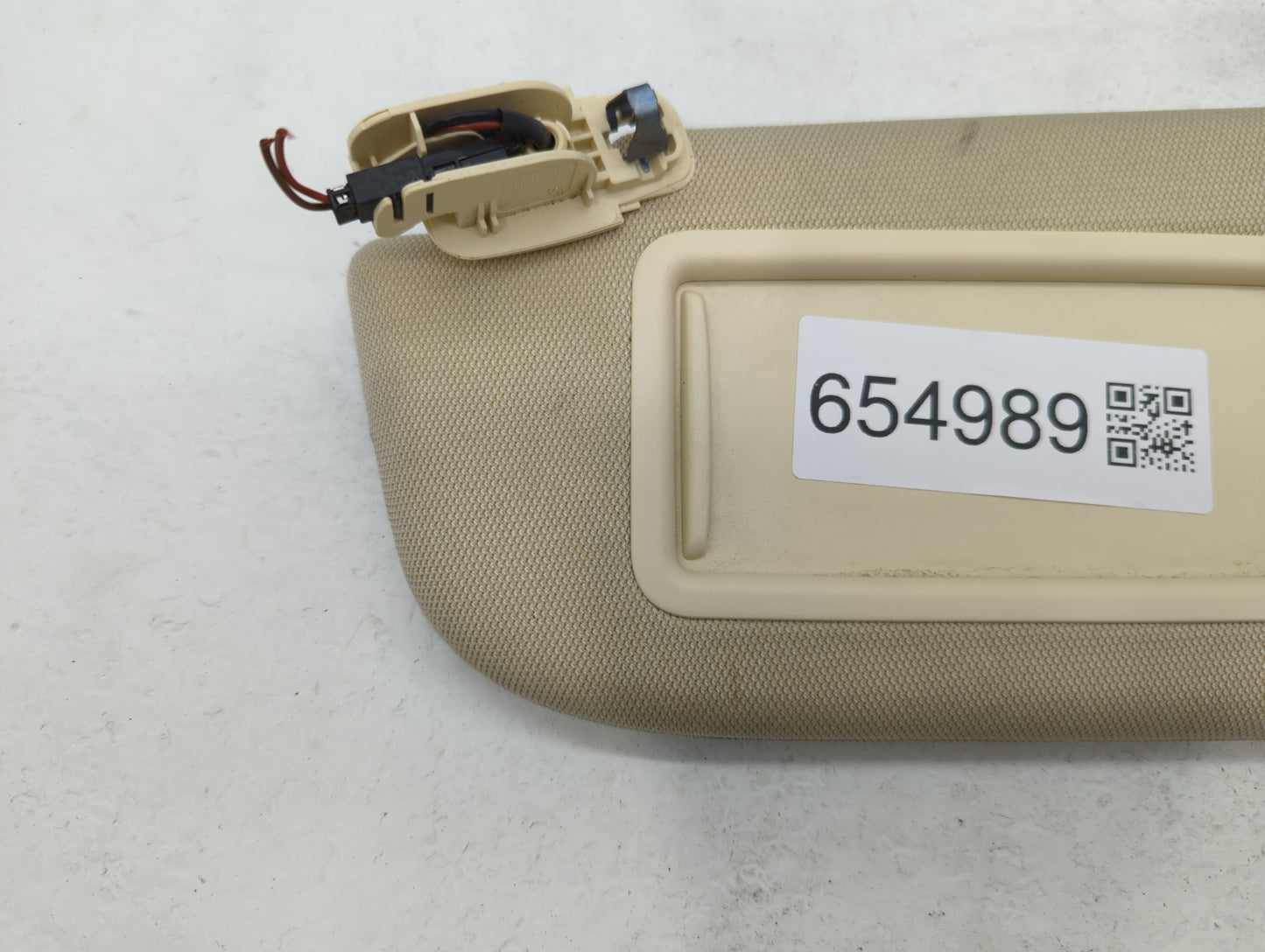 2013 Mazda 6 Sun Visor Shade Replacement Driver Left Mirror Fits OEM Used Auto Parts - Oemusedautoparts1.com