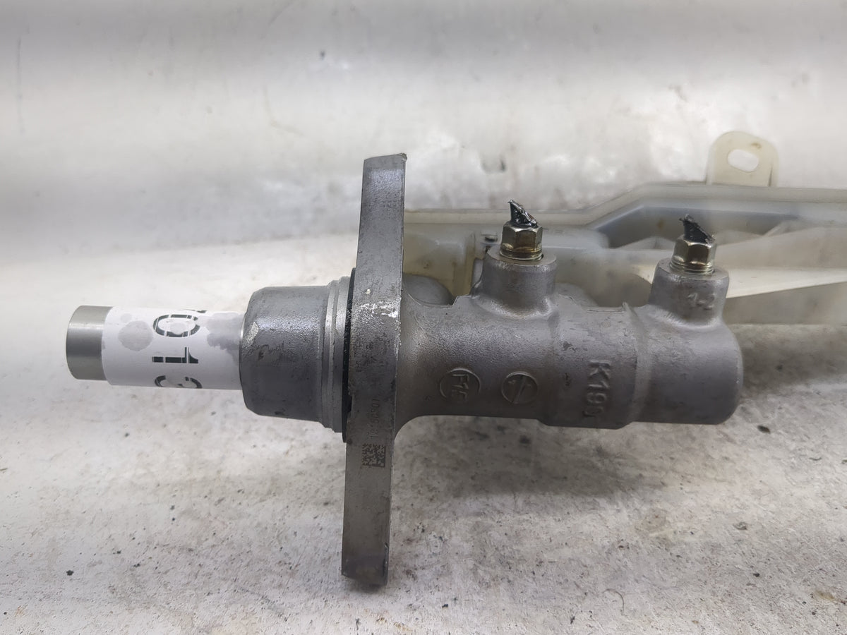 2013 Mazda Cx-5 Brake Master Cylinder - Oemusedautoparts1.com
