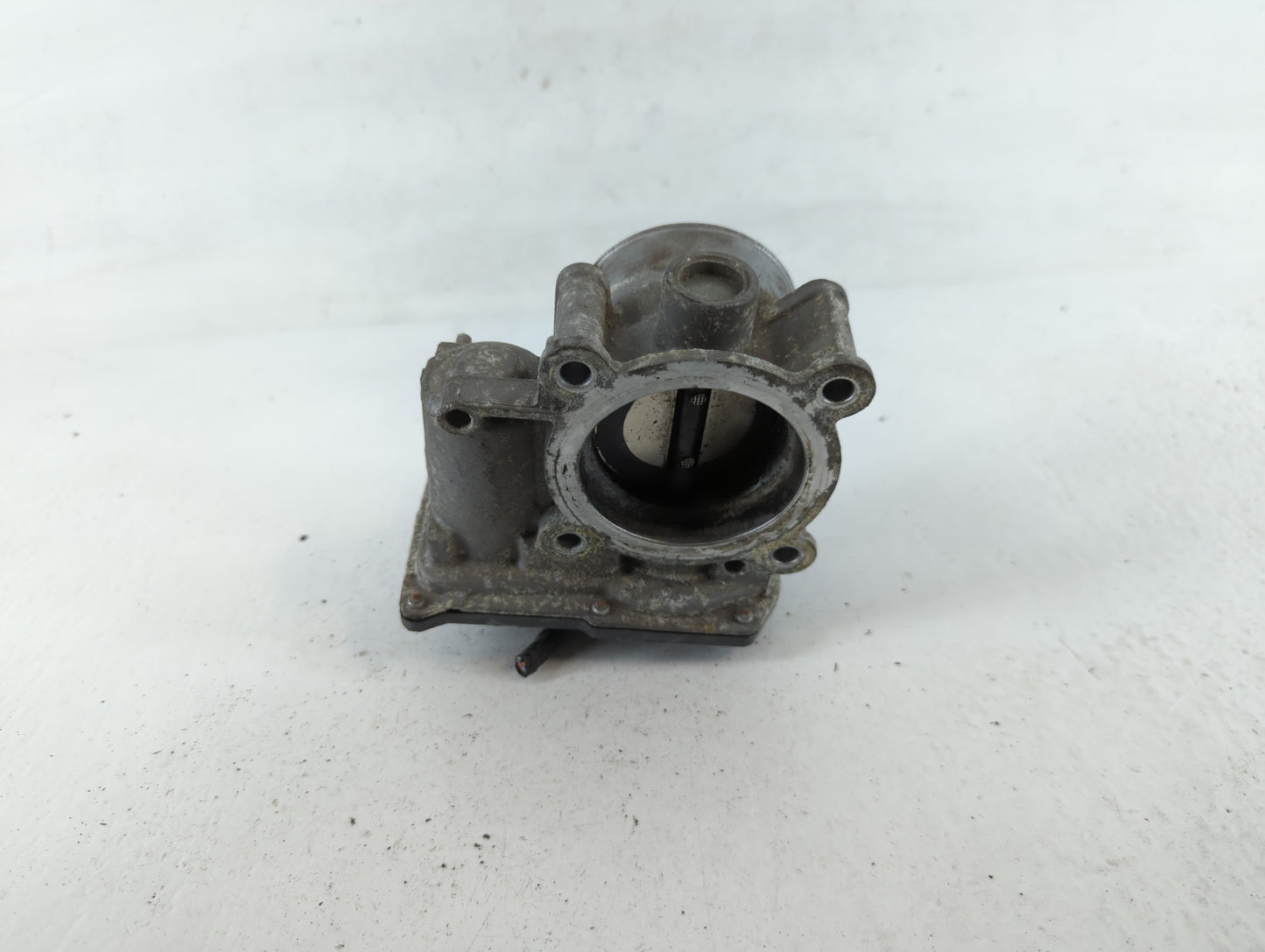 2013-2017 Mazda Cx-5 Throttle Body P/N:1670 C2169 6905 Fits Fits 2012 2013 2014 2015 2016 2017 2018 OEM Used Auto Parts - Oe