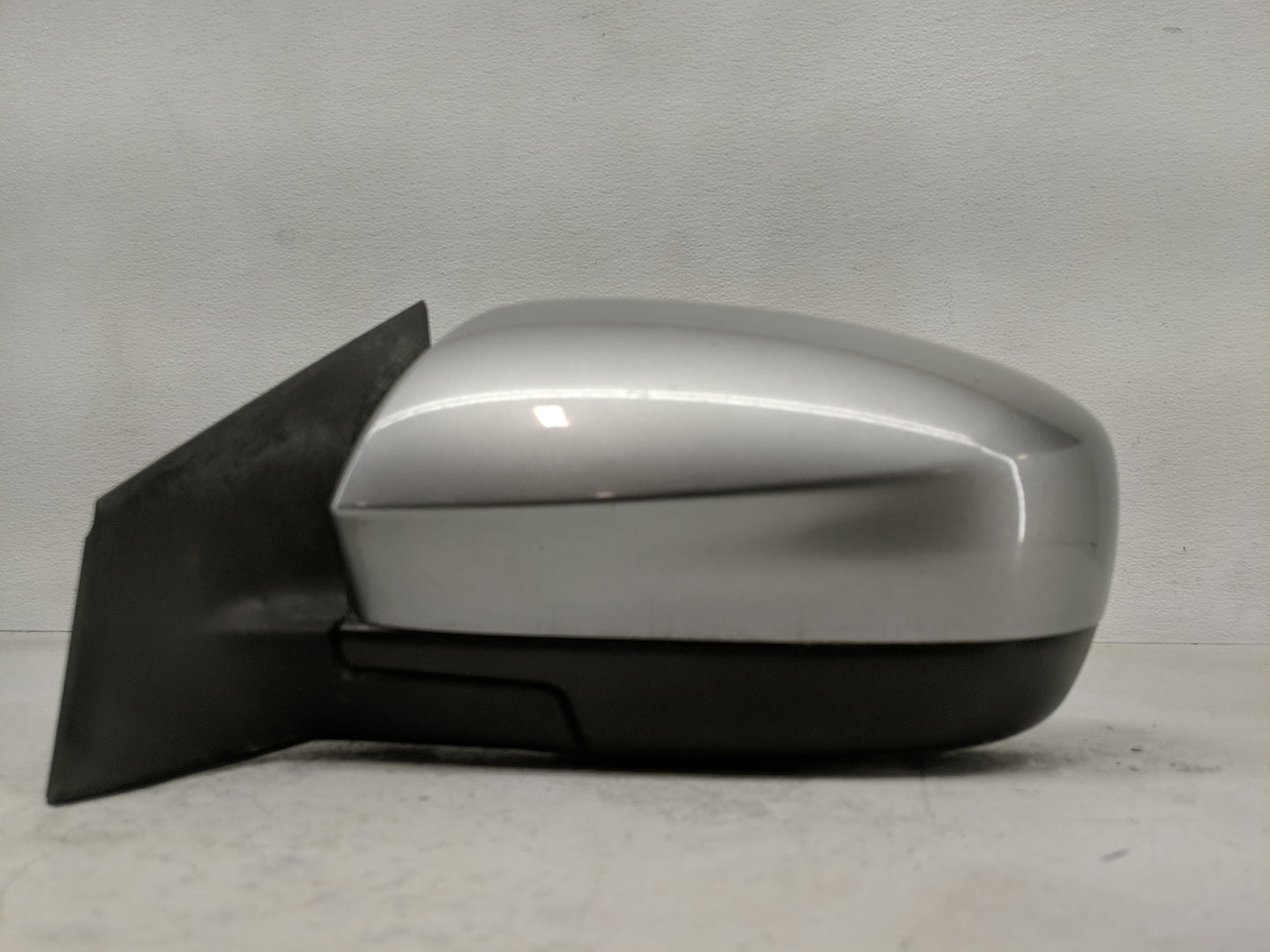 2013 Mazda Cx-9 Side Mirror Replacement Driver Left View Door Mirror Fits OEM Used Auto Parts - Oemusedautoparts1.com