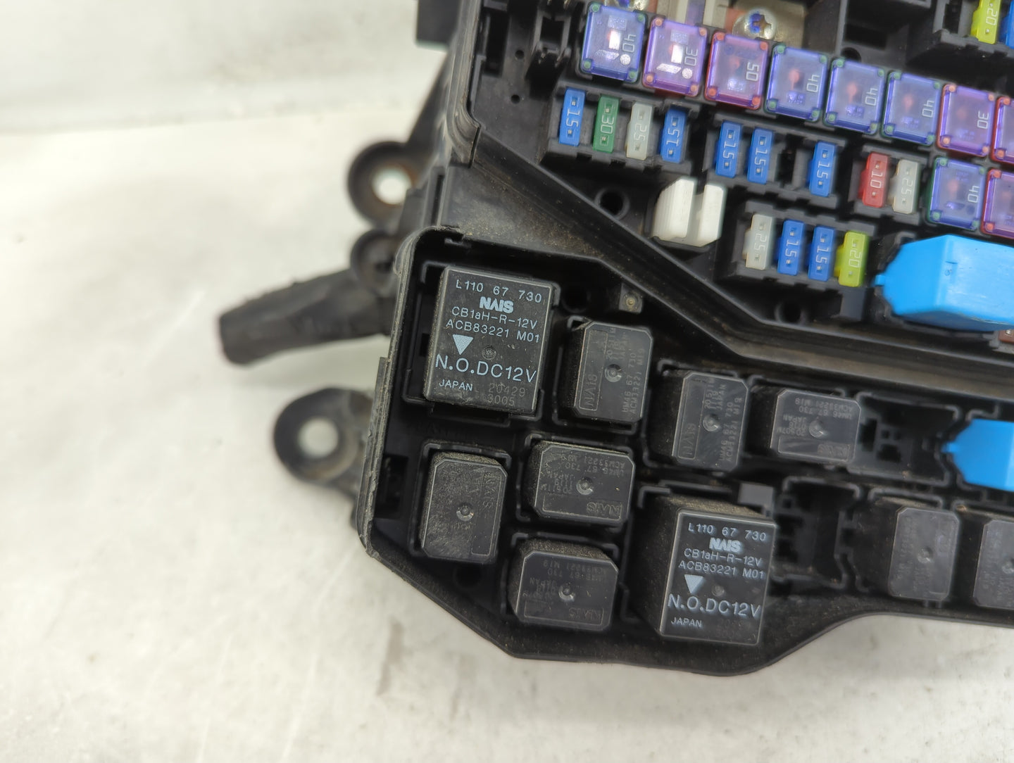 2013-2015 Mazda Cx-9 Fusebox Fuse Box Panel Relay Module Fits Fits 2013 2014 2015 OEM Used Auto Parts - Oemusedautoparts1.co