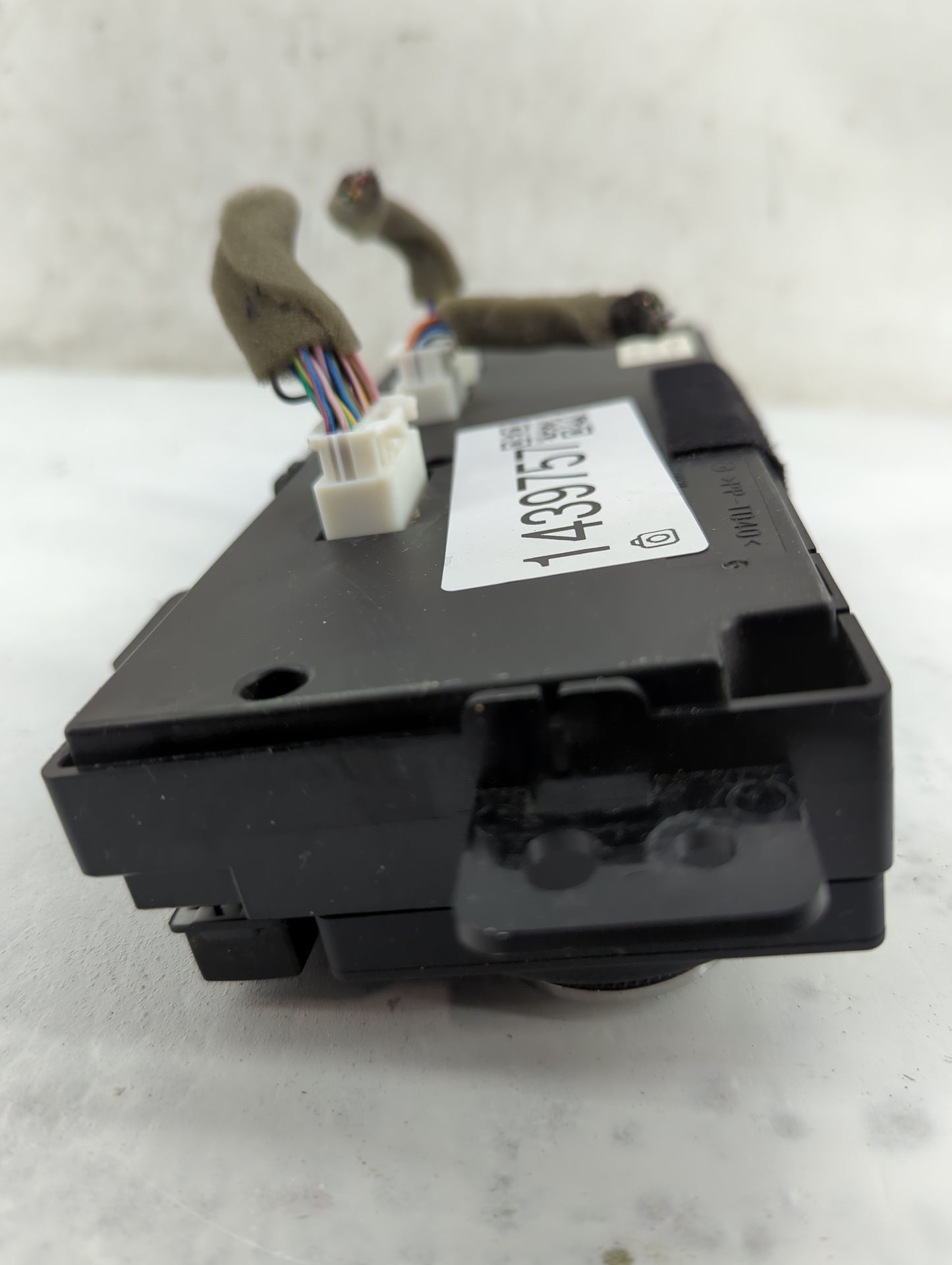 2010-2015 Mazda Cx-9 Climate Control Module Temperature AC/Heater Replacement P/N:TE70-61-190 Fits OEM Used Auto Parts - Oem