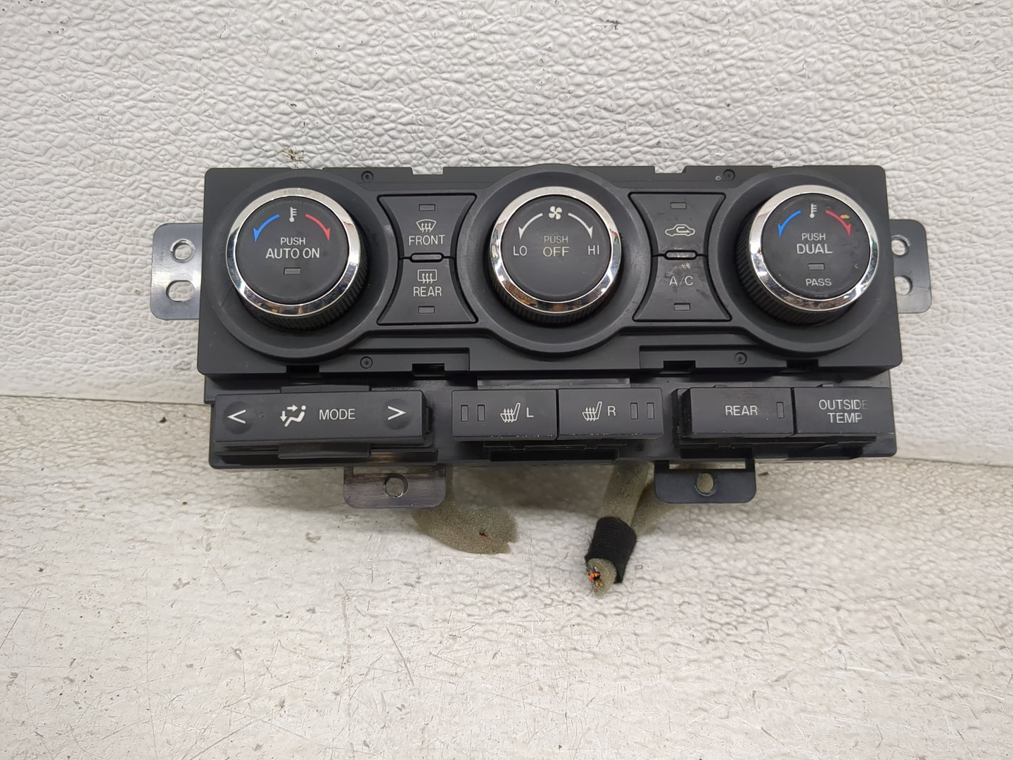 2010-2015 Mazda Cx-9 Climate Control Module Temperature AC/Heater Replacement P/N:TE70-61-190 Fits OEM Used Auto Parts - Oem
