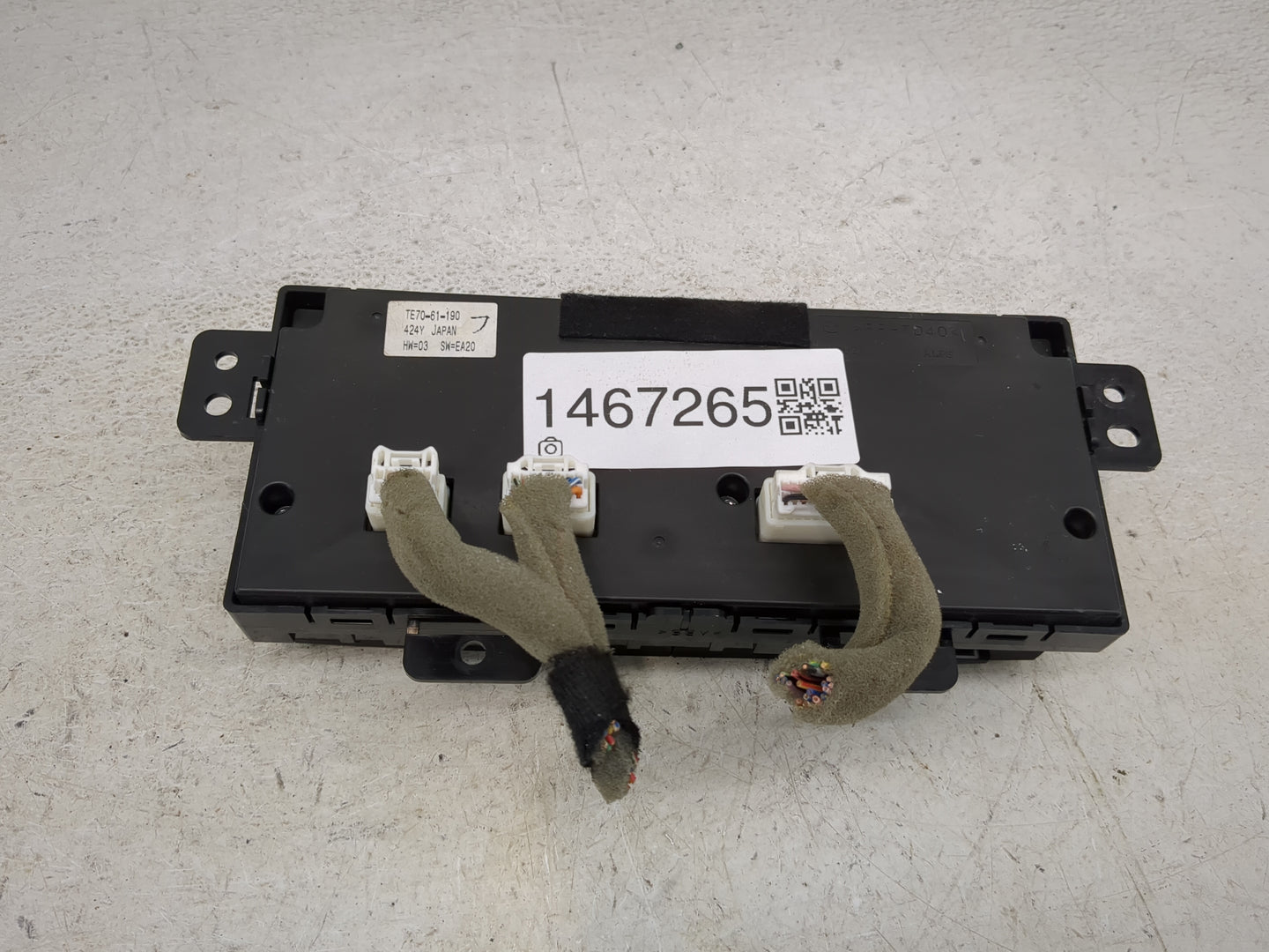 2010-2015 Mazda Cx-9 Climate Control Module Temperature AC/Heater Replacement P/N:TE70-61-190 Fits OEM Used Auto Parts - Oem