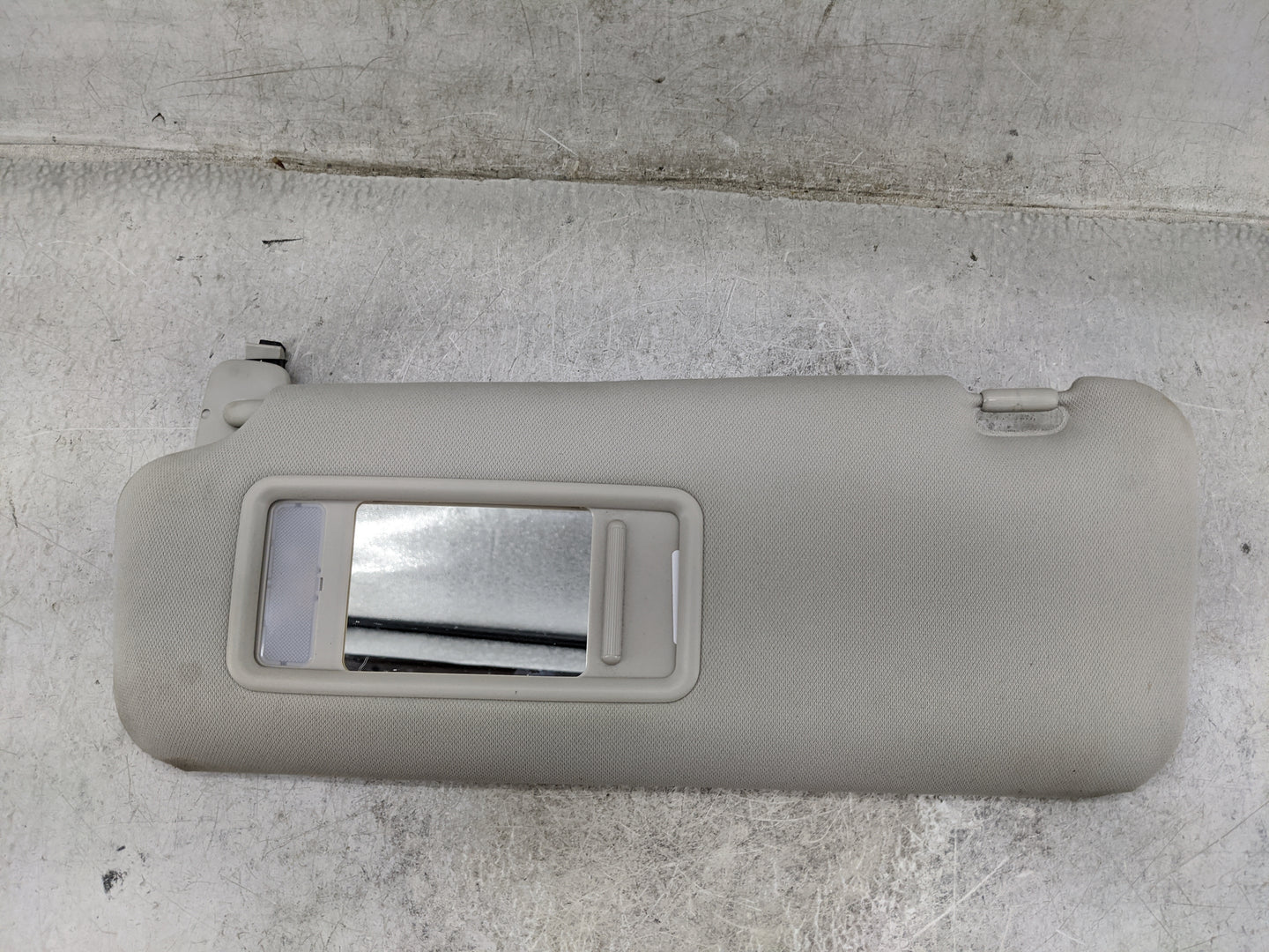 2010-2015 Mazda Cx-9 Sun Visor Shade Replacement Driver Left Mirror Fits Fits 2010 2011 2012 2013 2014 2015 OEM Used Auto Pa