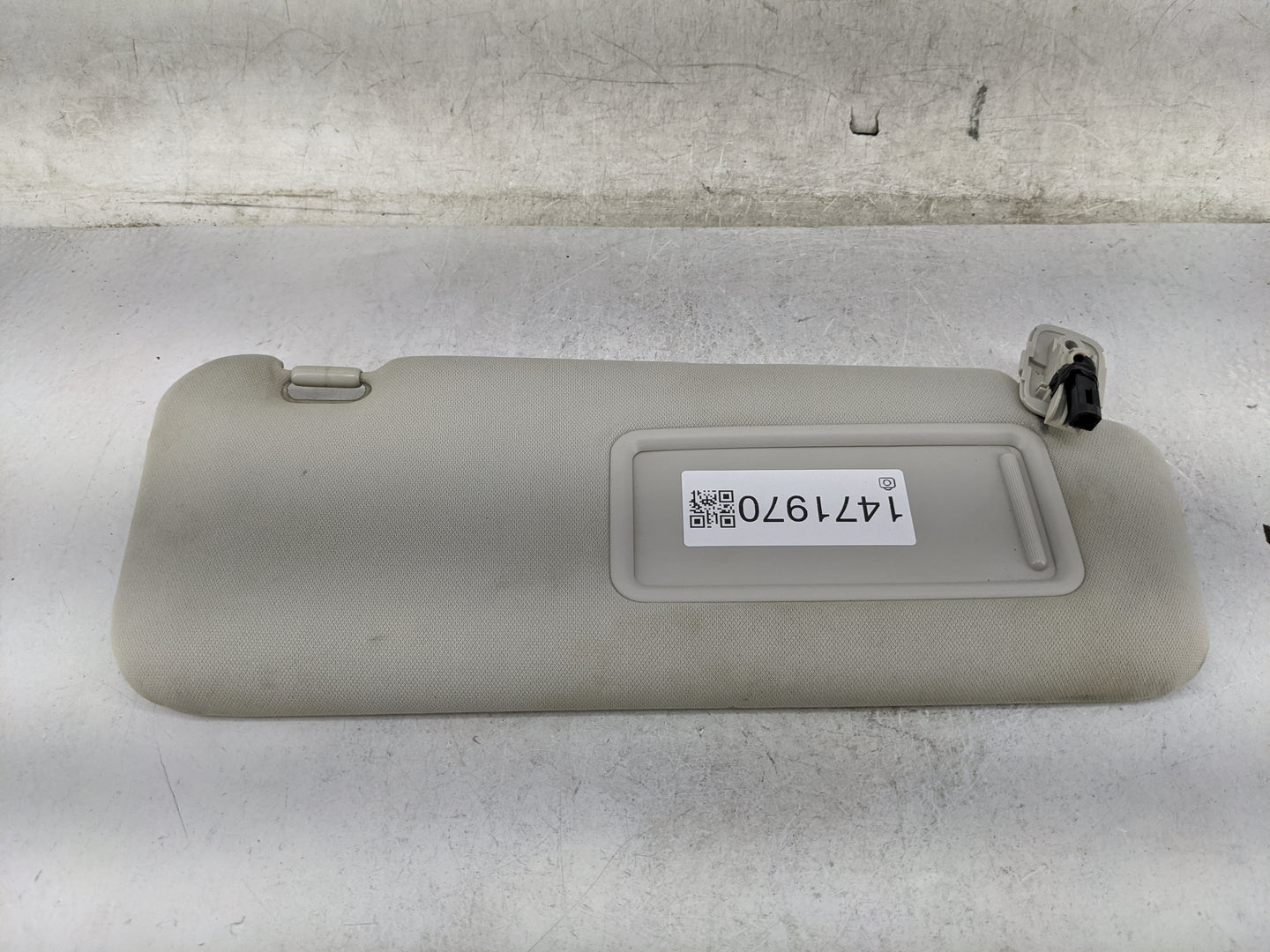 2010-2015 Mazda Cx-9 Sun Visor Shade Replacement Passenger Right Mirror Fits Fits 2010 2011 2012 2013 2014 2015 OEM Used Aut