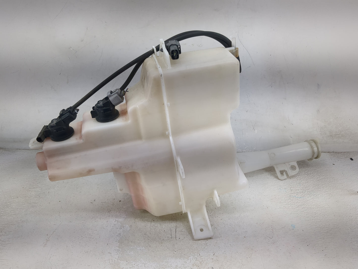 2007-2015 Mazda Cx-9 Windshield Washer Fluid Reservoir Bottle Oem - Oemusedautoparts1.com