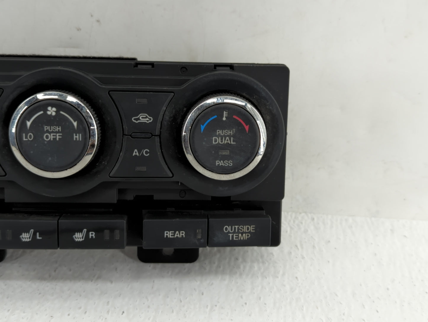 2010-2015 Mazda Cx-9 Climate Control Module Temperature AC/Heater Replacement P/N:TE70-61-190 Fits OEM Used Auto Parts - Oem