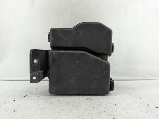 2013-2015 Mazda Cx-9 Fusebox Fuse Box Panel Relay Module P/N:TK24-66760 Fits Fits 2013 2014 2015 OEM Used Auto Parts - Oemus