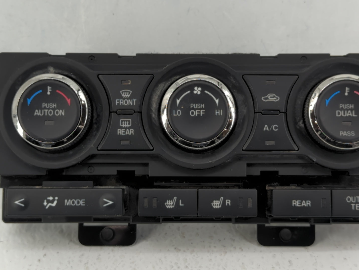 2010-2015 Mazda Cx-9 Climate Control Module Temperature AC/Heater Replacement P/N:TE70-61-190 Fits OEM Used Auto Parts - Oem