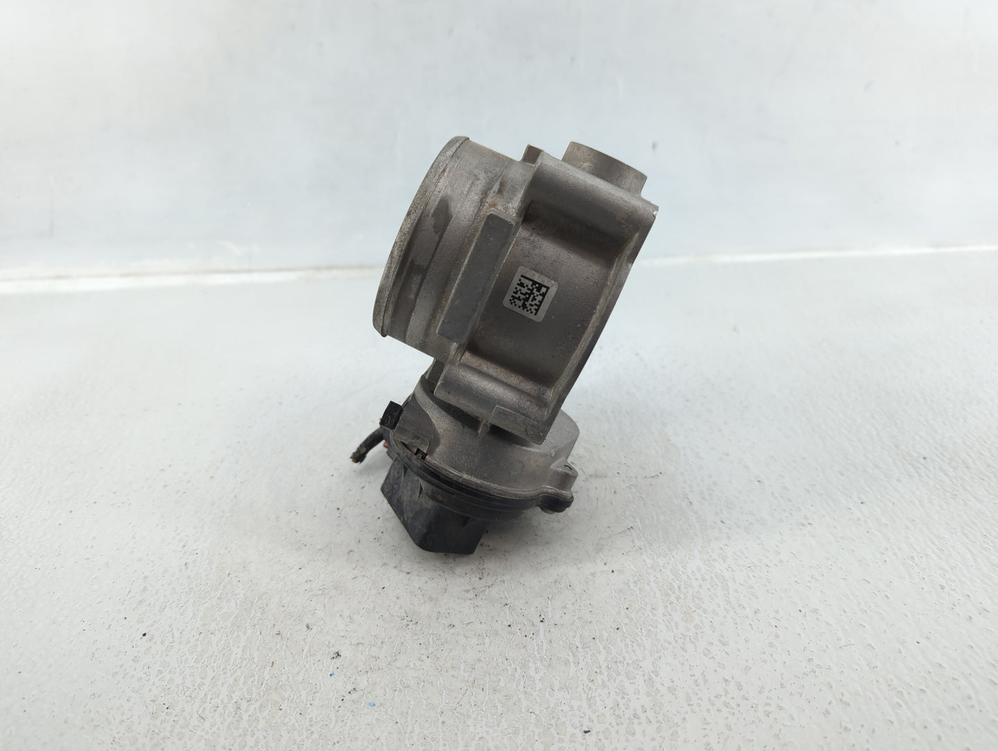 2007-2015 Mazda Cx-9 Throttle Body P/N:7T4E-9F991-GA Fits Fits 2007 2008 2009 2010 2011 2012 2013 2014 2015 OEM Used Auto Pa