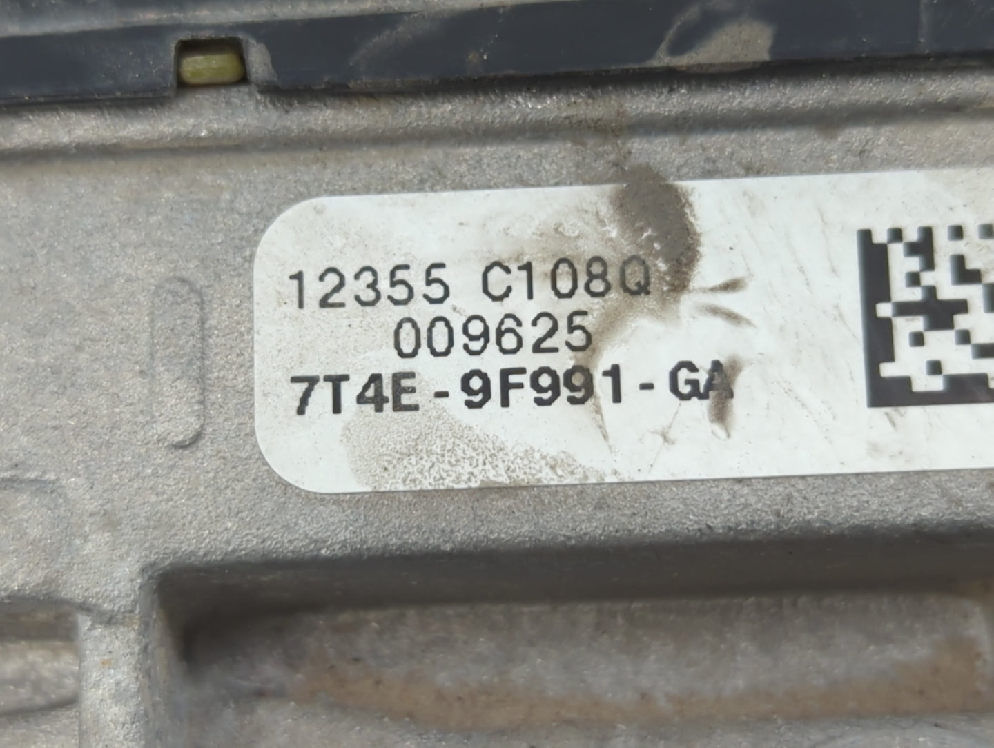 2007-2015 Mazda Cx-9 Throttle Body P/N:7T4E-9F991-GA Fits Fits 2007 2008 2009 2010 2011 2012 2013 2014 2015 OEM Used Auto Pa