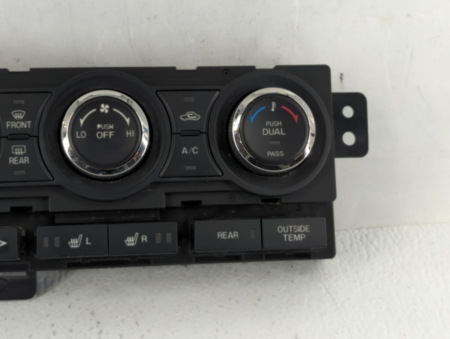 2010-2015 Mazda Cx-9 Climate Control Module Temperature AC/Heater Replacement P/N:TE70-61-190 Fits OEM Used Auto Parts - Oem