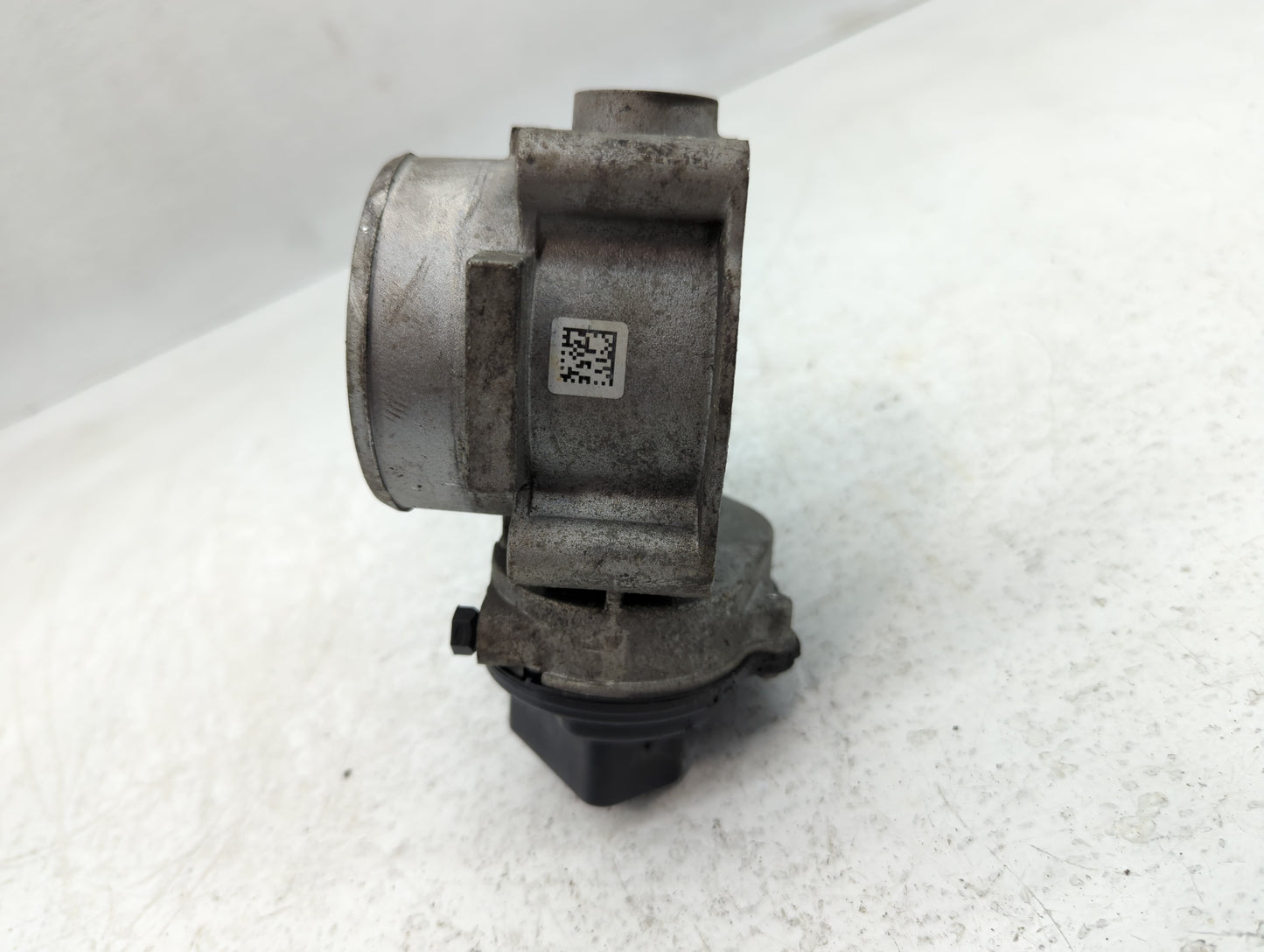 2007-2015 Mazda Cx-9 Throttle Body P/N:7T4E-9F991-GA Fits Fits 2007 2008 2009 2010 2011 2012 2013 2014 2015 OEM Used Auto Pa