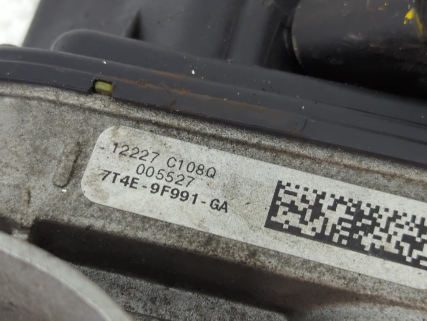 2007-2015 Mazda Cx-9 Throttle Body P/N:7T4E-9F991-GA Fits Fits 2007 2008 2009 2010 2011 2012 2013 2014 2015 OEM Used Auto Pa