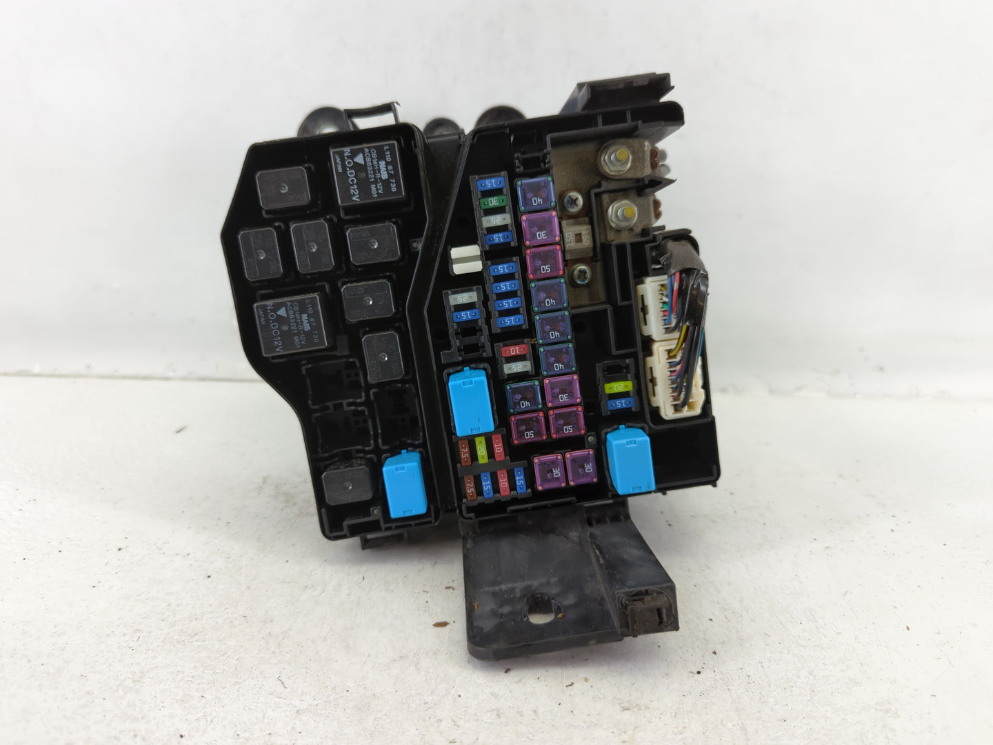 2013-2015 Mazda Cx-9 Fusebox Fuse Box Panel Relay Module P/N:TK24-66760 Fits Fits 2013 2014 2015 OEM Used Auto Parts - Oemus