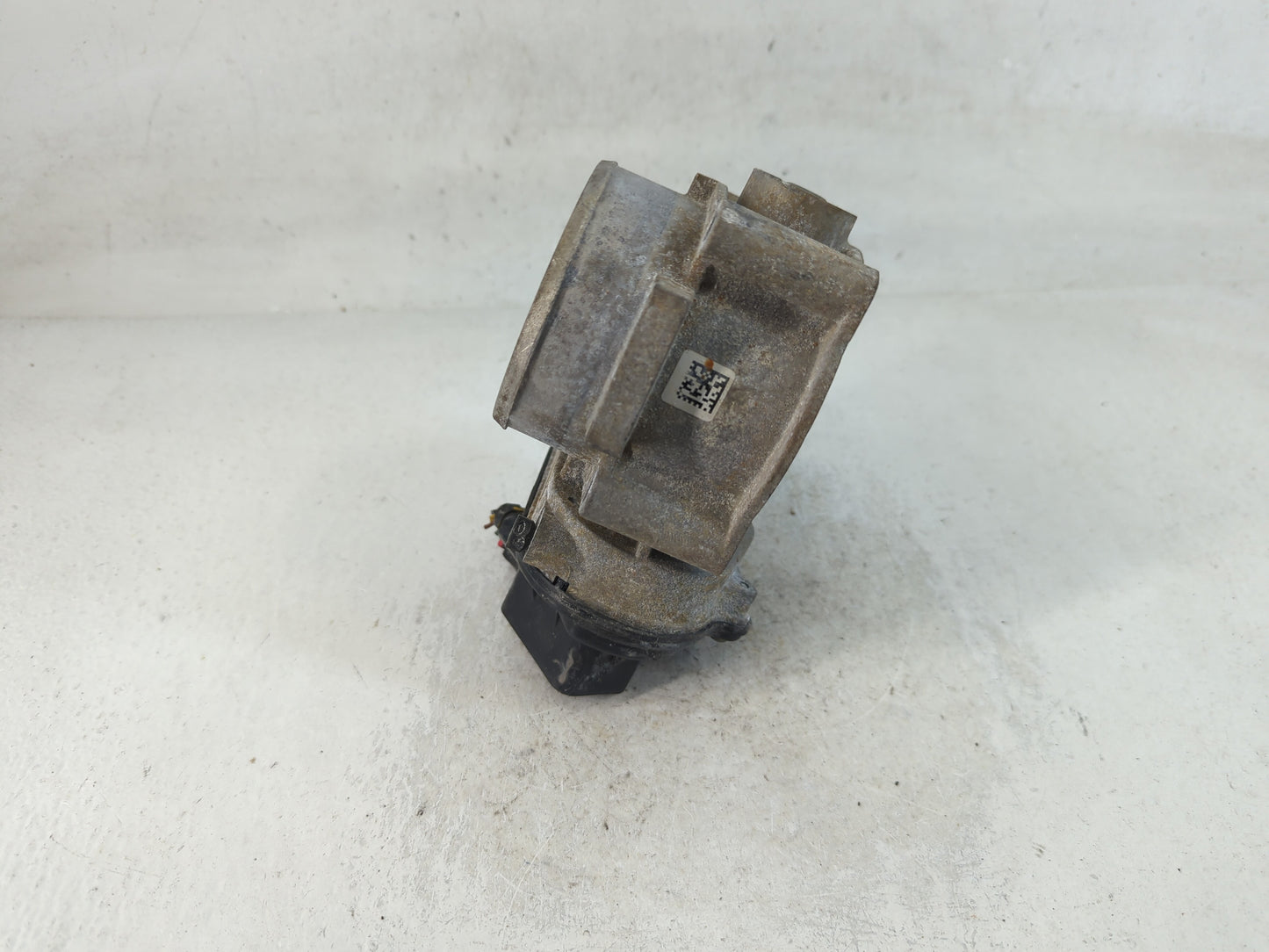 2007-2015 Mazda Cx-9 Throttle Body P/N:7T4E-9F991-GA Fits Fits 2007 2008 2009 2010 2011 2012 2013 2014 2015 OEM Used Auto Pa
