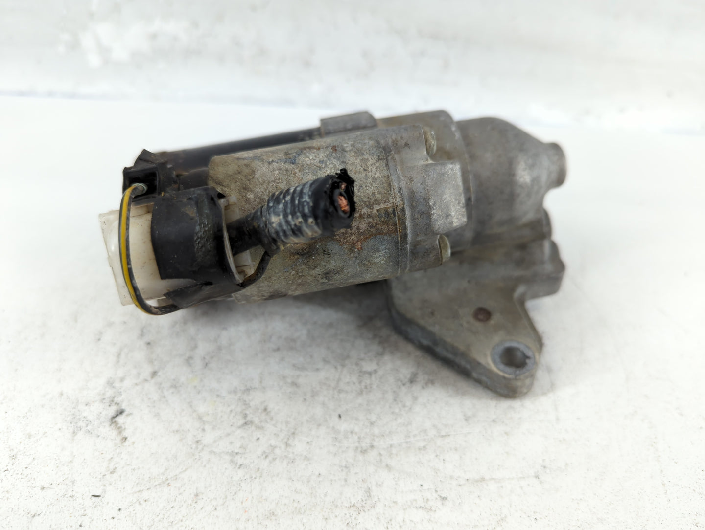 2007-2015 Mazda Cx-9 Car Starter Motor Solenoid OEM P/N:M000T15871 Fits Fits 2007 2008 2009 2010 2013 2014 2015 OEM Used Aut