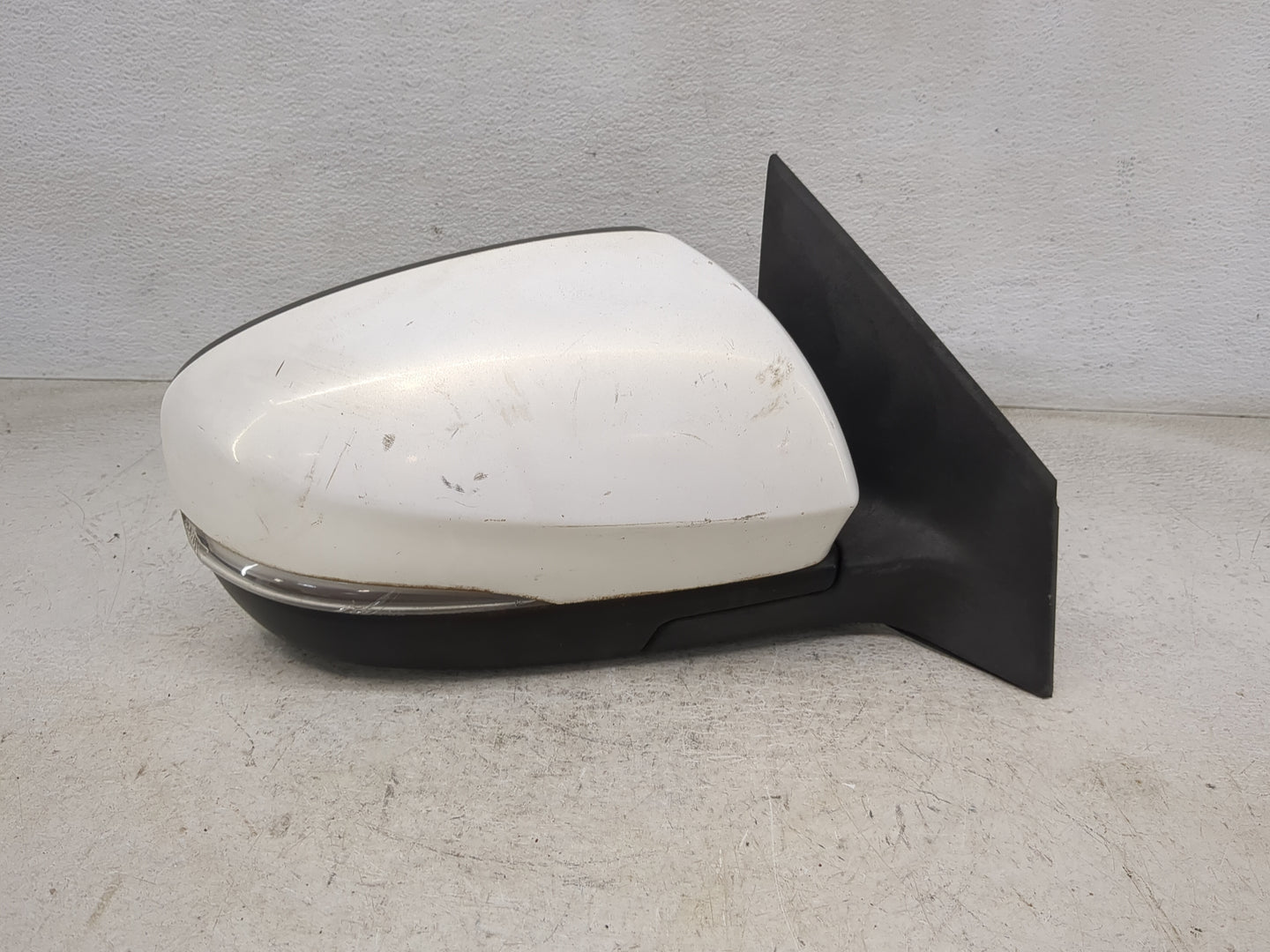 2013 Mazda Cx9 Passenger Side View Mirror - Right Door Mirror OEM Used - Oemusedautoparts1.com
