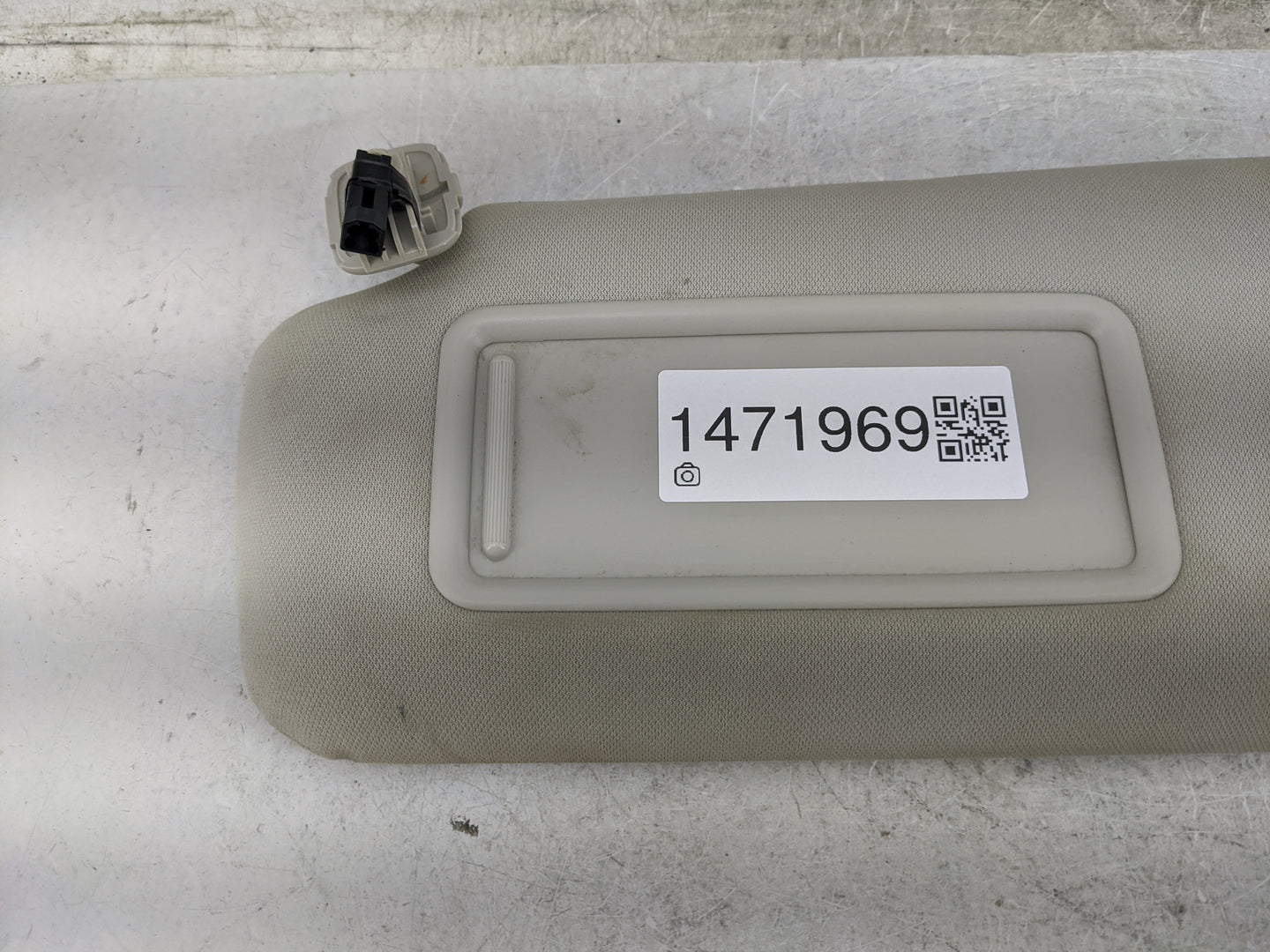 2013 Mazda Cx9 Sun Visor Shade Replacement Driver Left Mirror Fits Fits 2010 2011 2012 2014 2015 OEM Used Auto Parts - Oemus