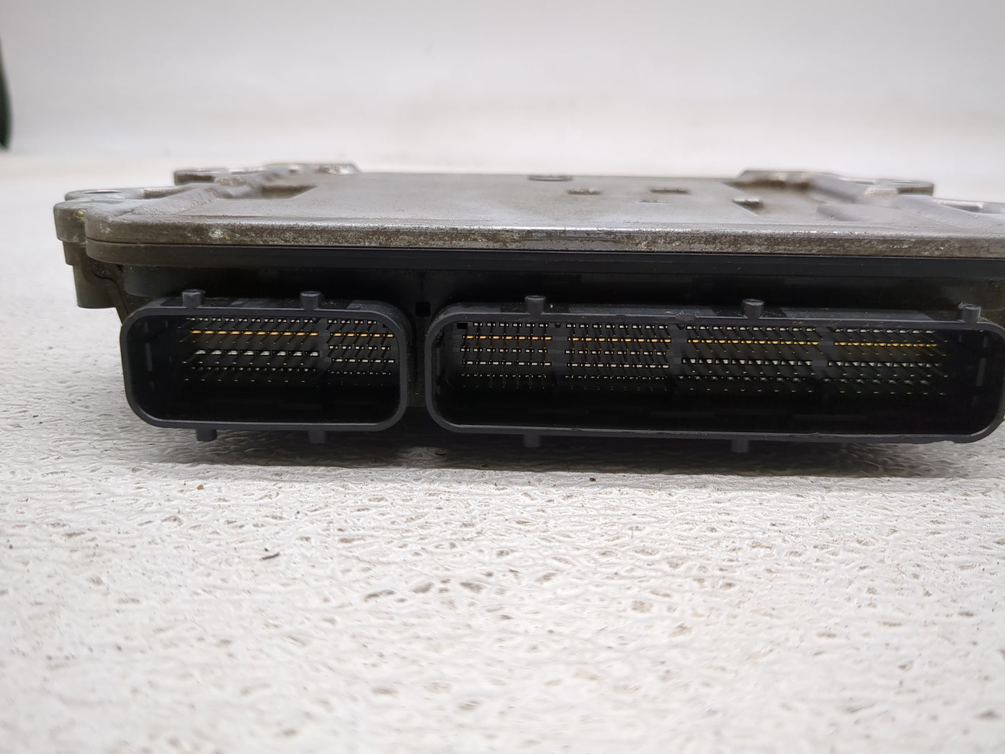 2013 Mazda Mazda3 PCM Engine Control Computer ECU ECM PCU OEM P/N:PE08 18 881P E6T62672HP7 Fits Fits 2012 OEM Used Auto Part