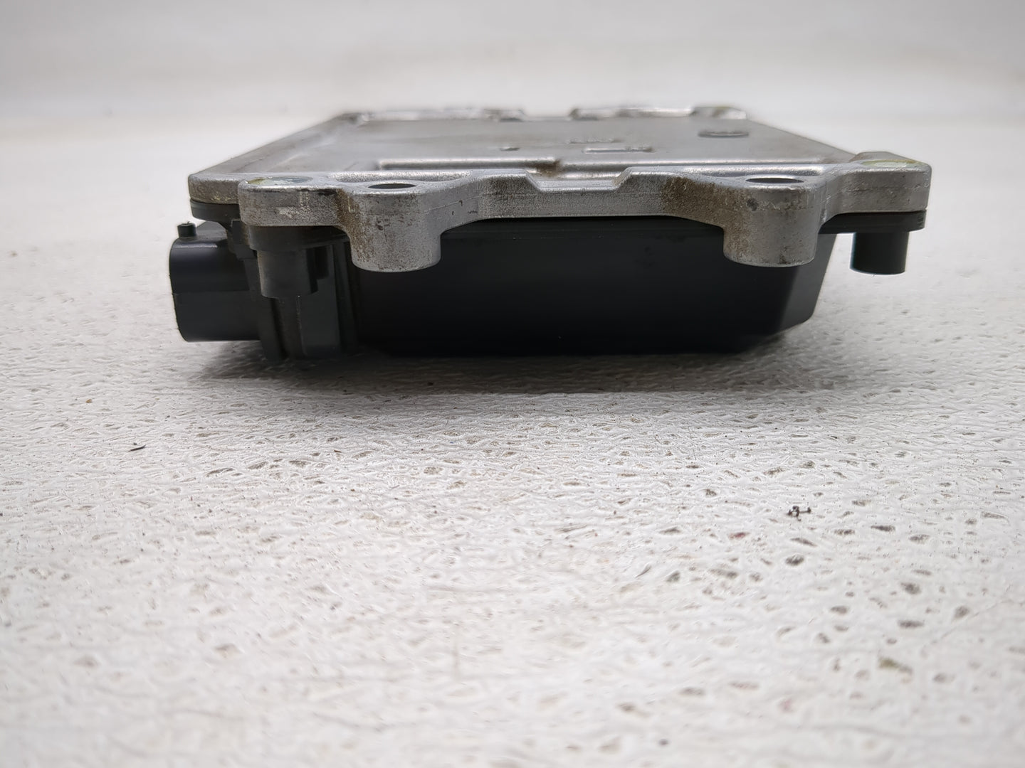 2013 Mazda Mazda3 PCM Engine Control Computer ECU ECM PCU OEM P/N:PE08 18 881P E6T62672HP7 Fits Fits 2012 OEM Used Auto Part