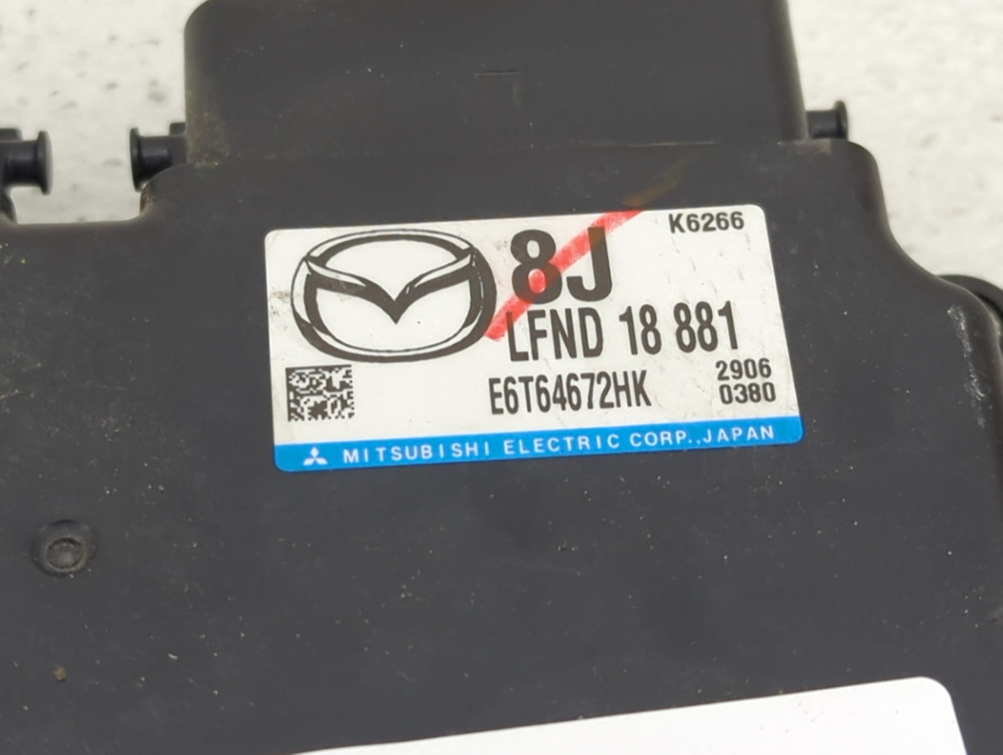 2013 Mazda Mazda3 PCM Engine Control Computer ECU ECM PCU OEM P/N:LFND 18 881 E6T64672HK Fits Fits 2012 OEM Used Auto Parts 