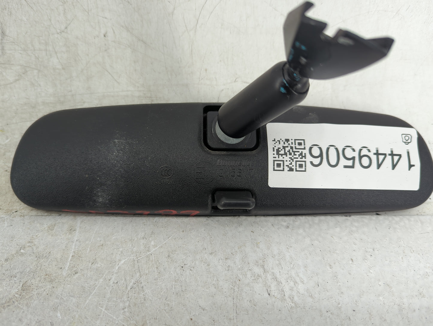 2013 Mazda Mazda3 Interior Rear View Mirror Replacement OEM P/N:015617 Fits OEM Used Auto Parts - Oemusedautoparts1.com