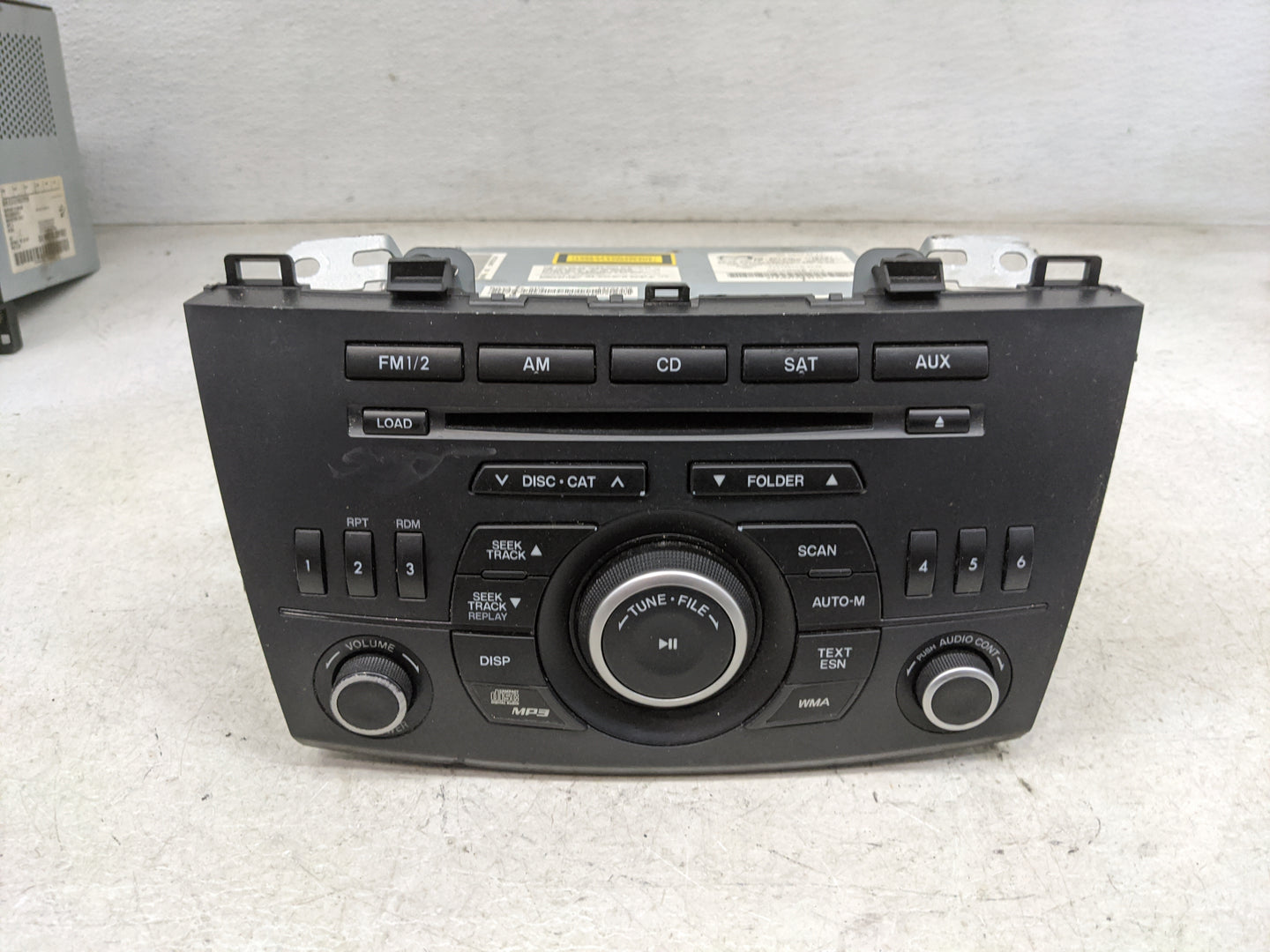 2013 Mazda Mazda3 Radio AM FM Cd Player Receiver Replacement P/N:14792746 BBM566AR0, 14793343, 14794348 Fits Fits 2012 OEM U