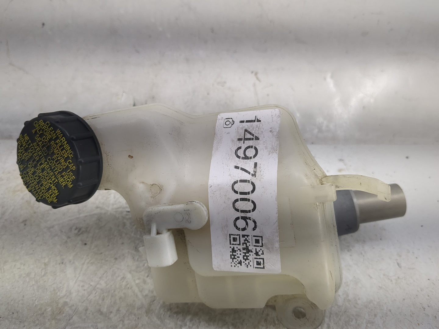 2013 Mazda Mazda3 Brake Master Cylinder - Oemusedautoparts1.com
