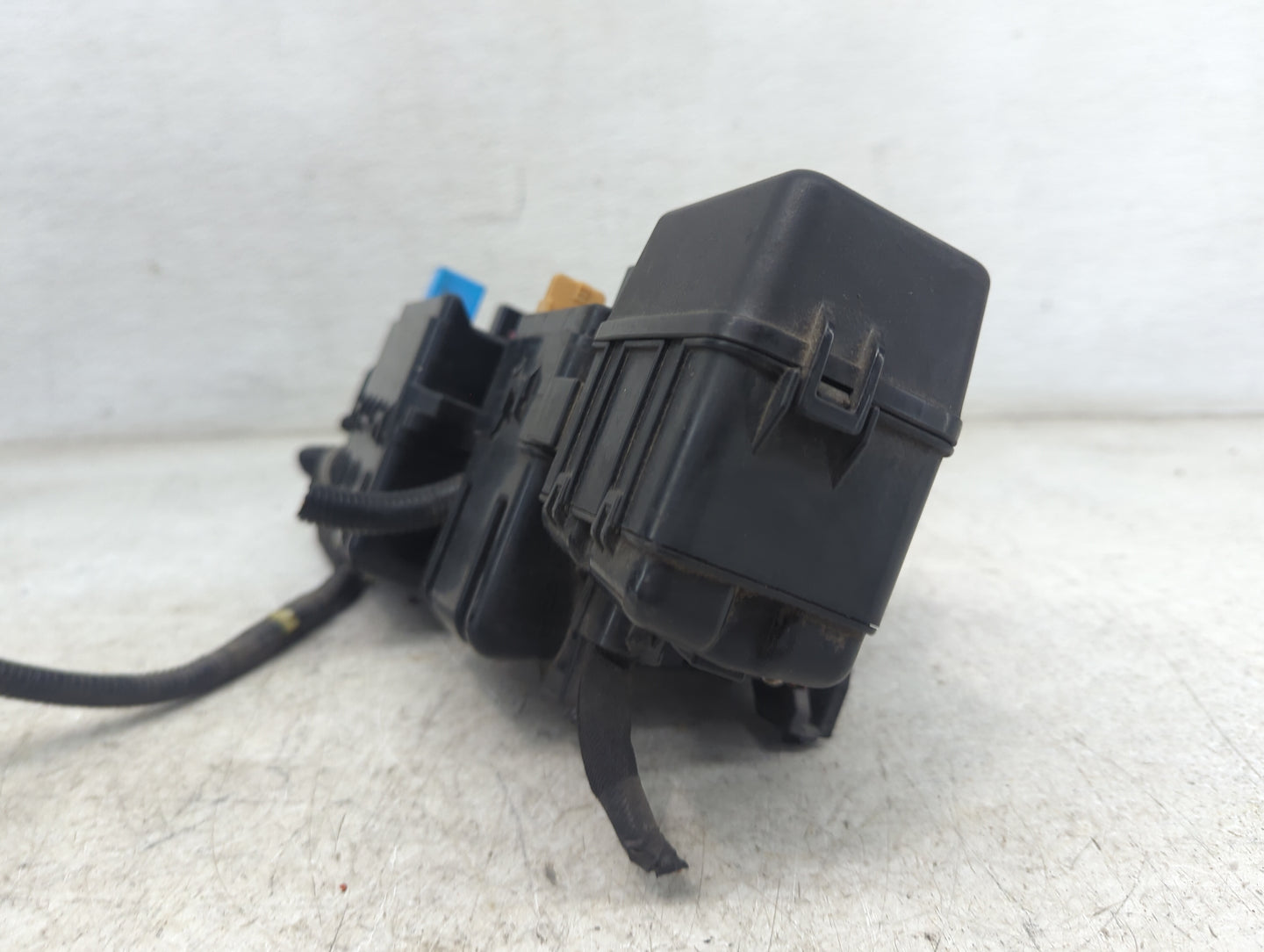 2013 Mazda Mazda 3 Fusebox Fuse Box Panel Relay Module P/N:LF4918 AC835221, K6021, V21514-407-X501 Fits OEM Used Auto Parts 
